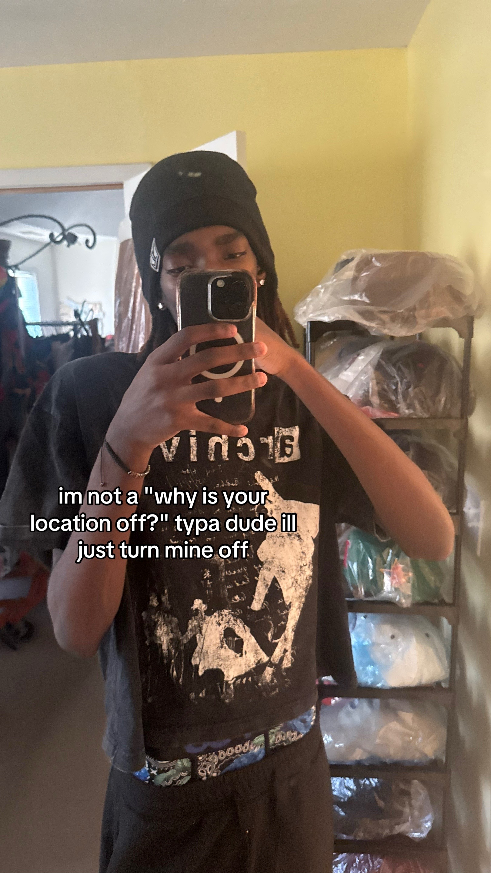 @:I