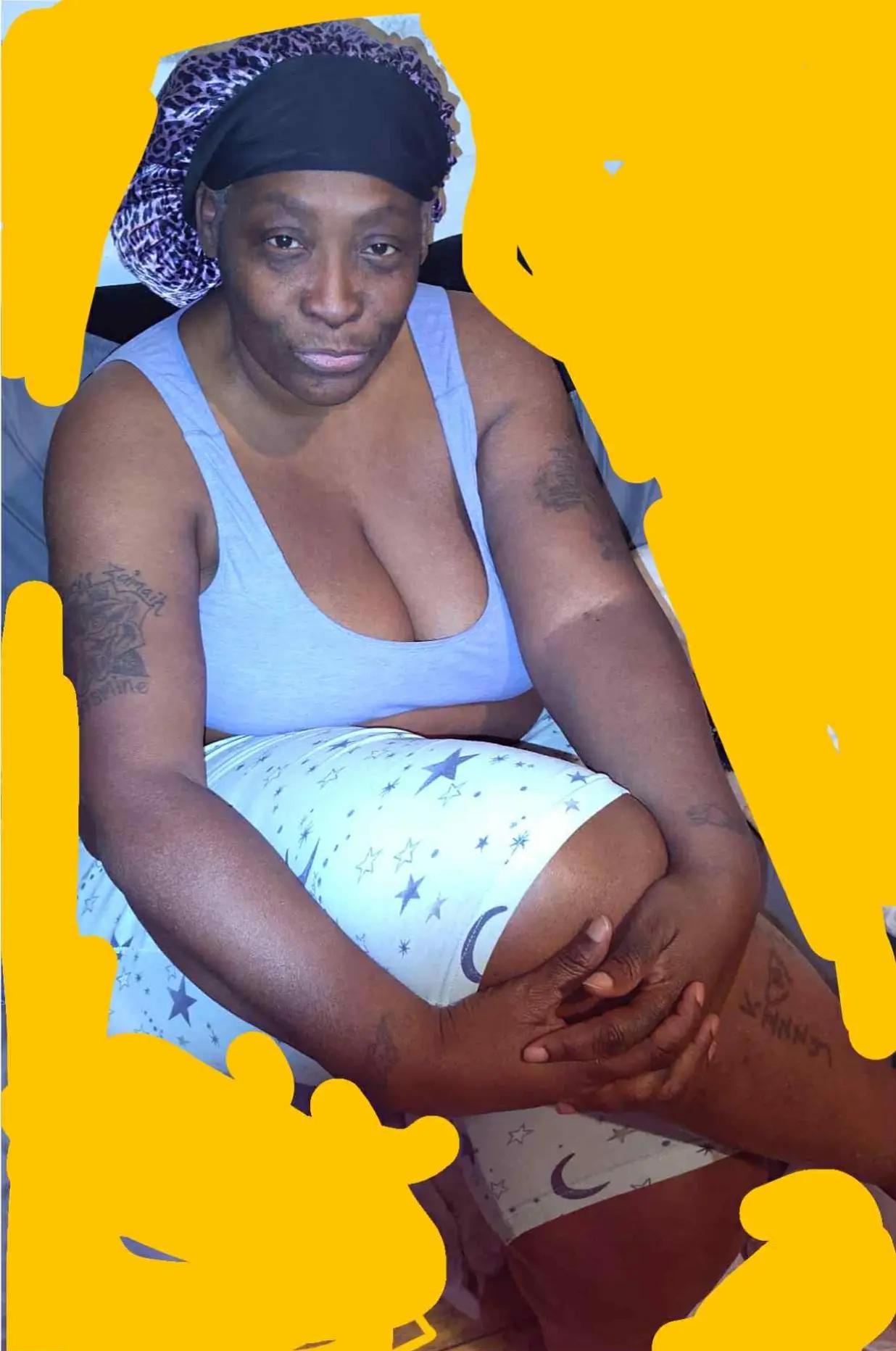 @Kizzy Brown⛓️EDC⛓️🥰🫀👄🍹🍹♥️