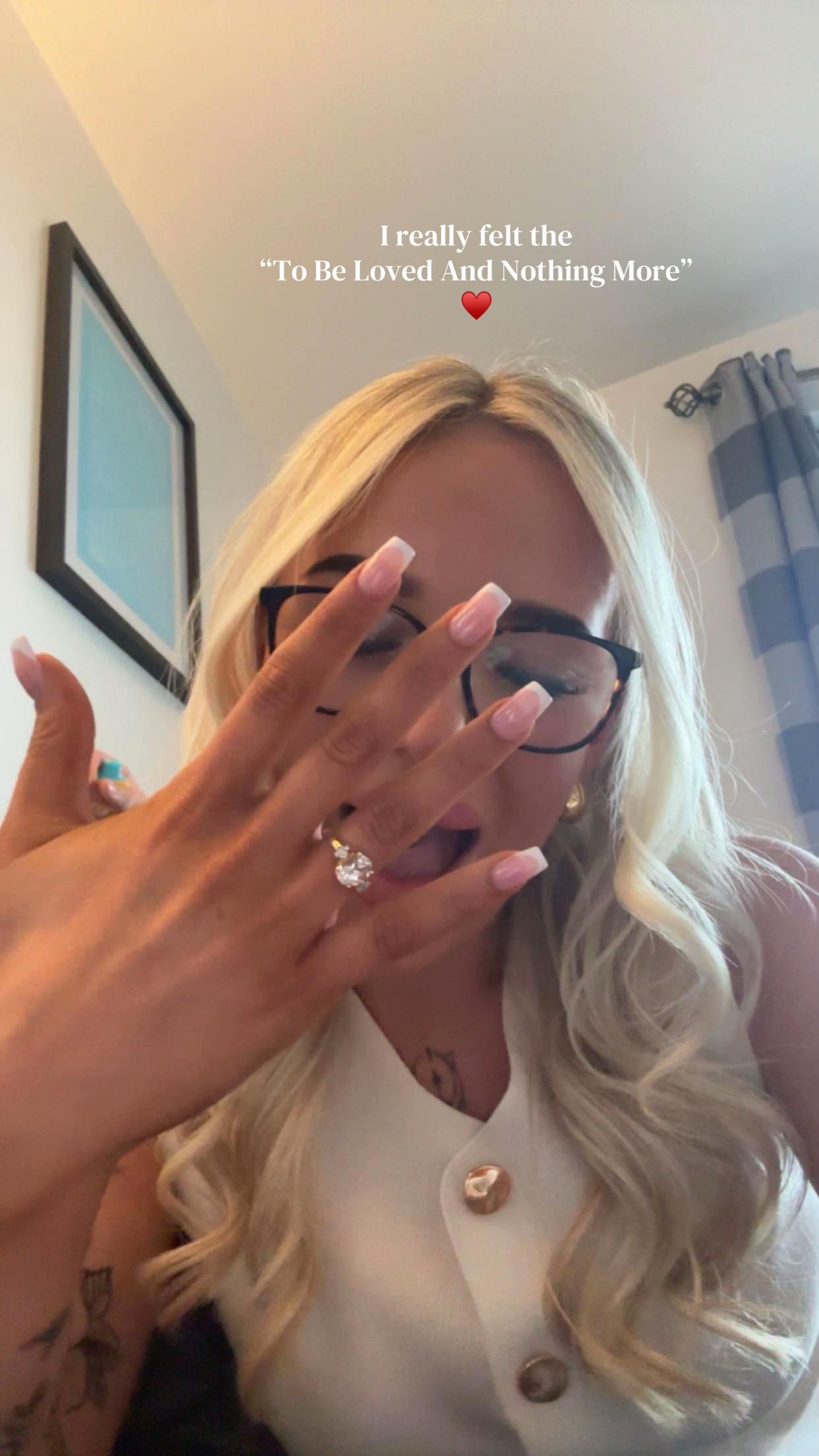 @𝓒𝓱𝓪𝓷𝓮𝓵𝓵𝓮👸🏼
