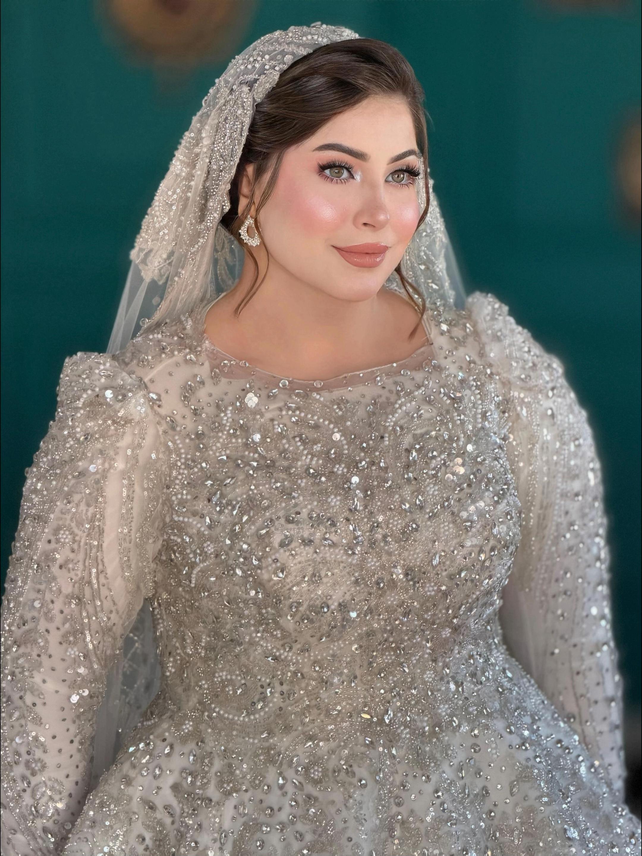 @nahlaelzayat0