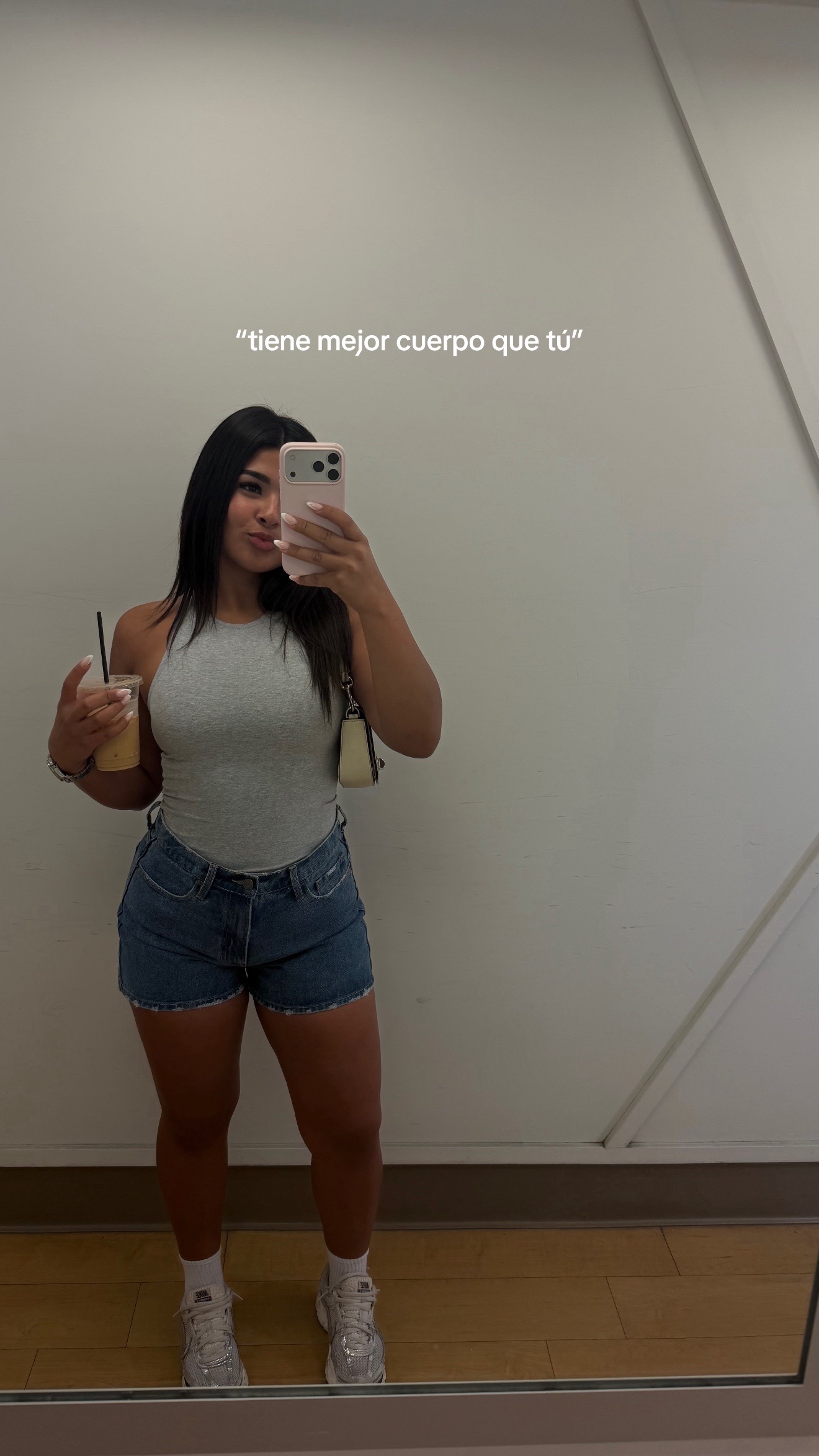 @glorieshkuh