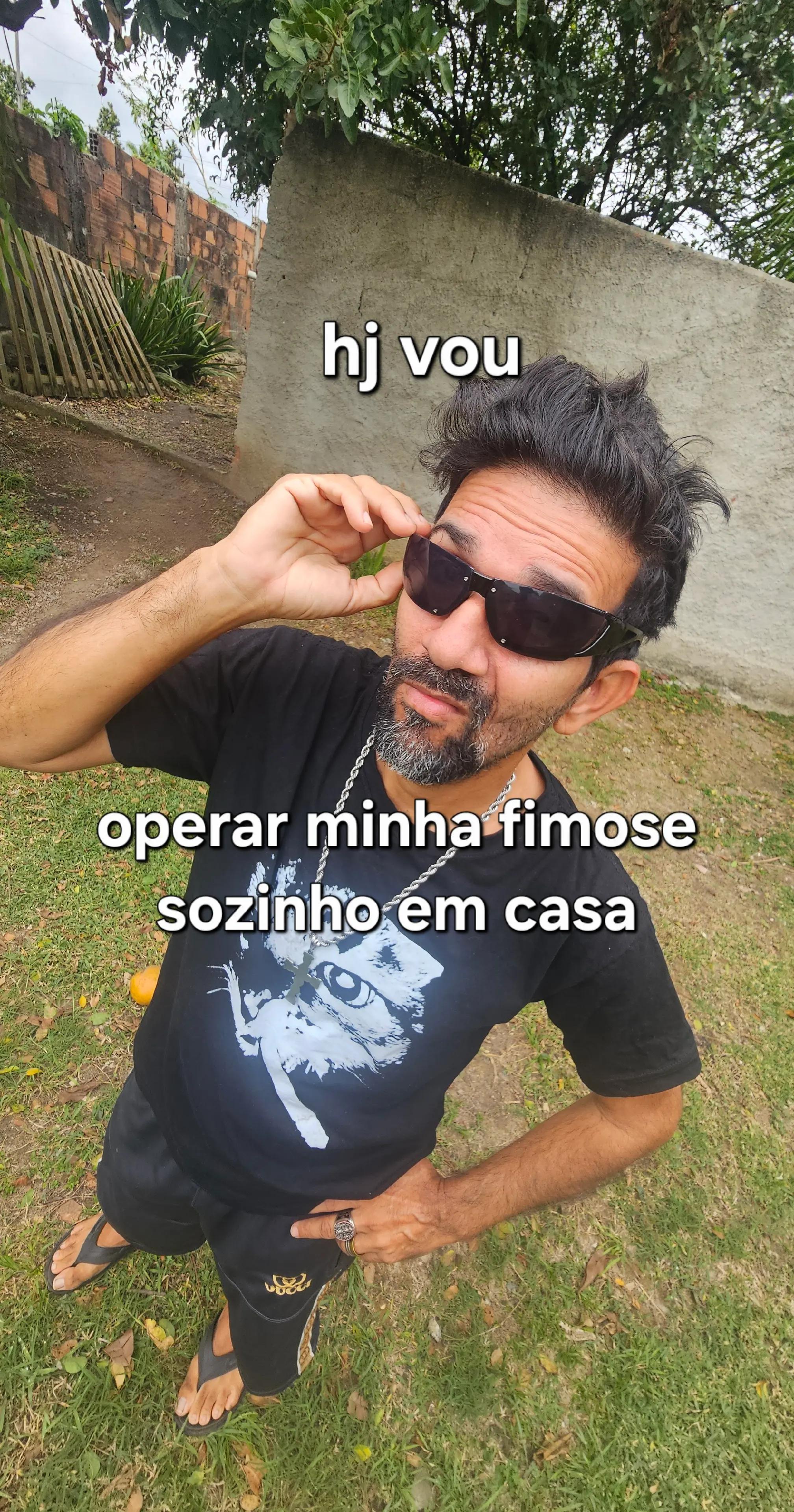 @Miserável_Farelo