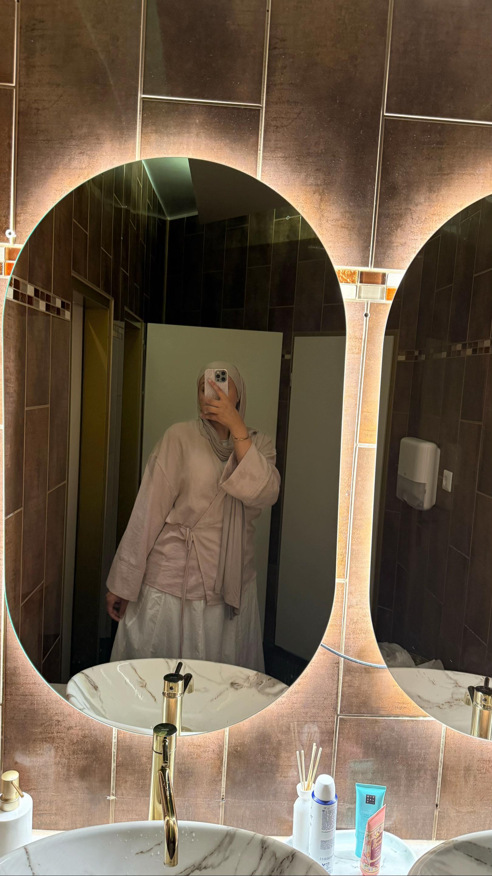 @M