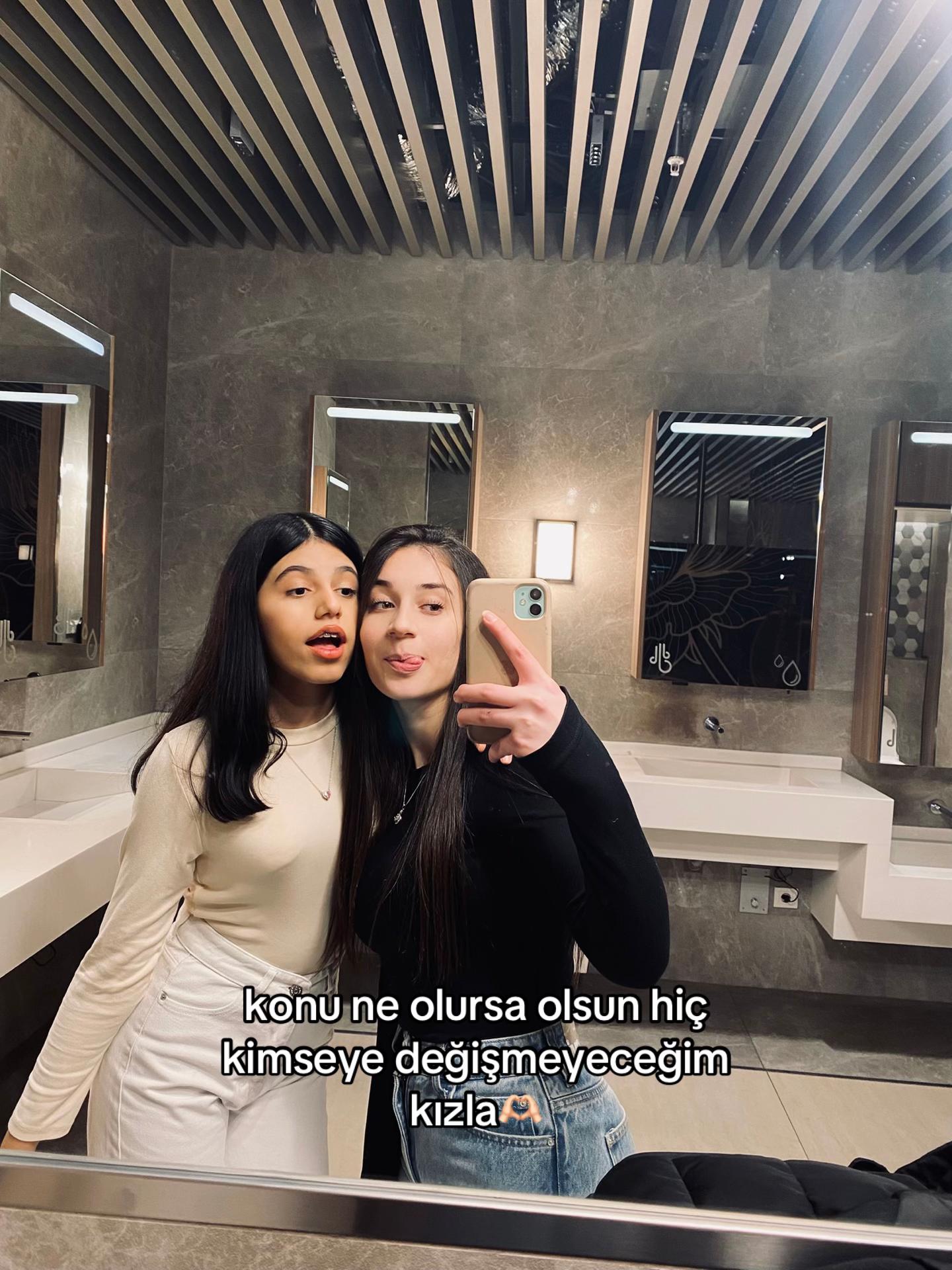 @Nisa