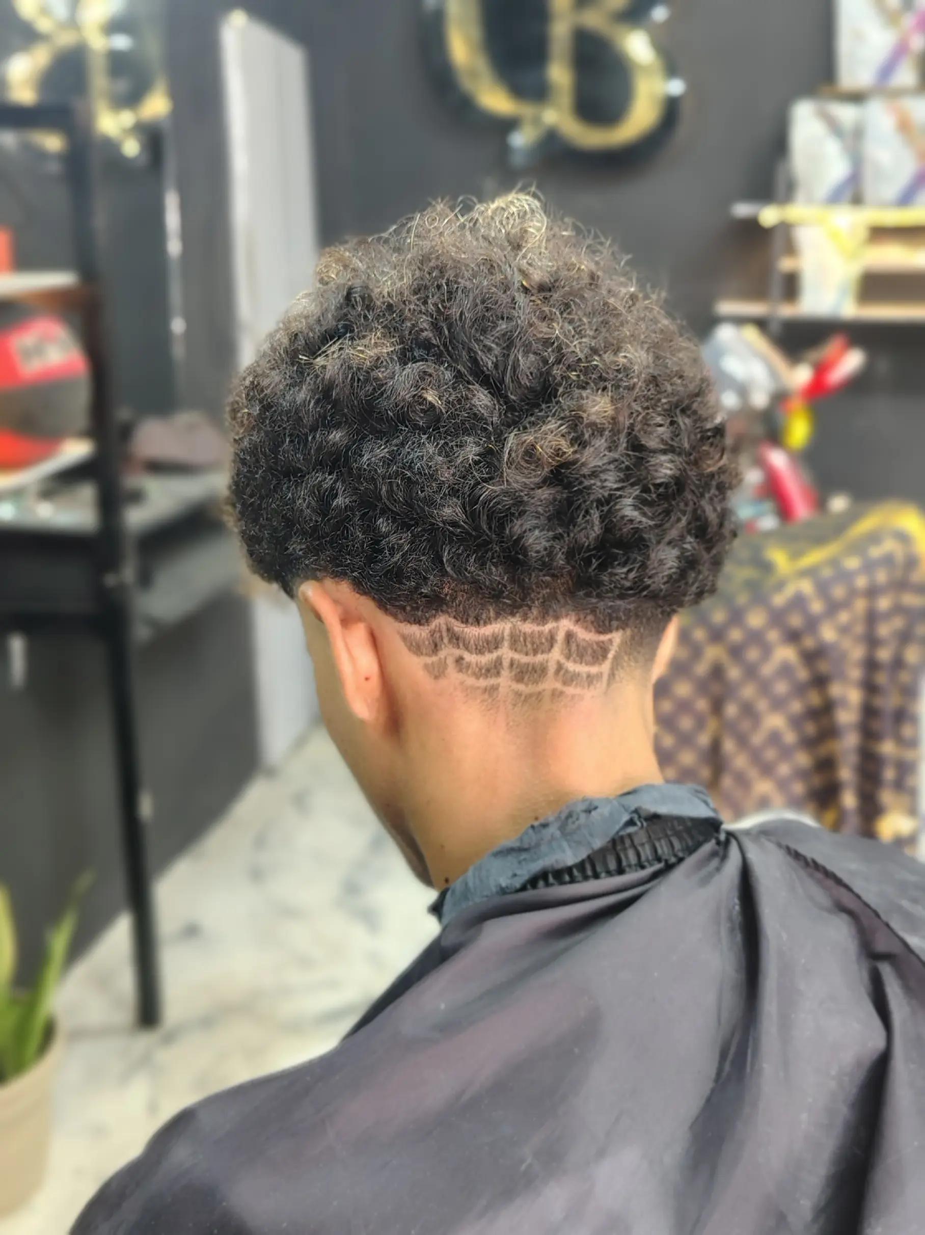 @Caandrews_Barber