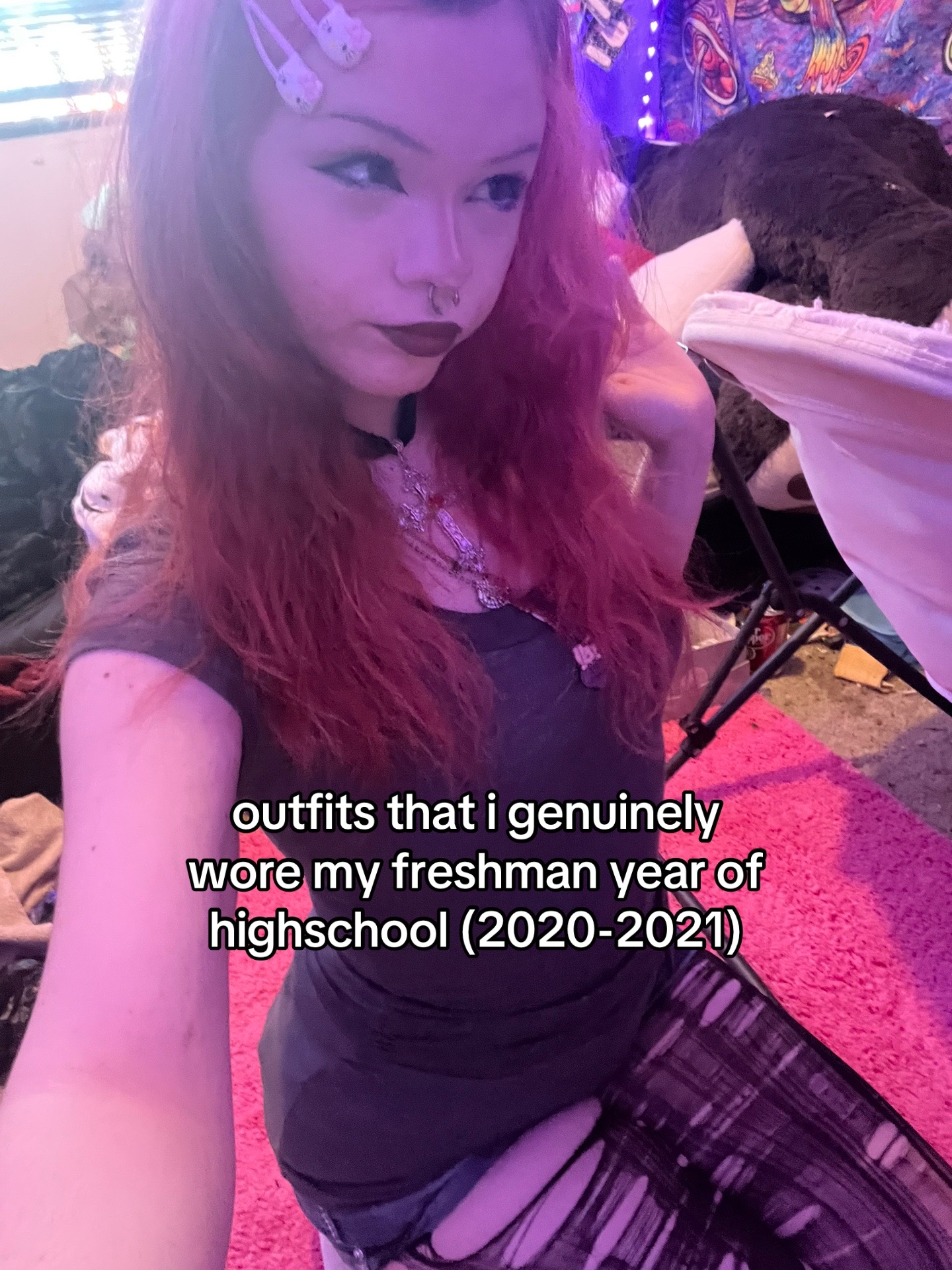 @:3