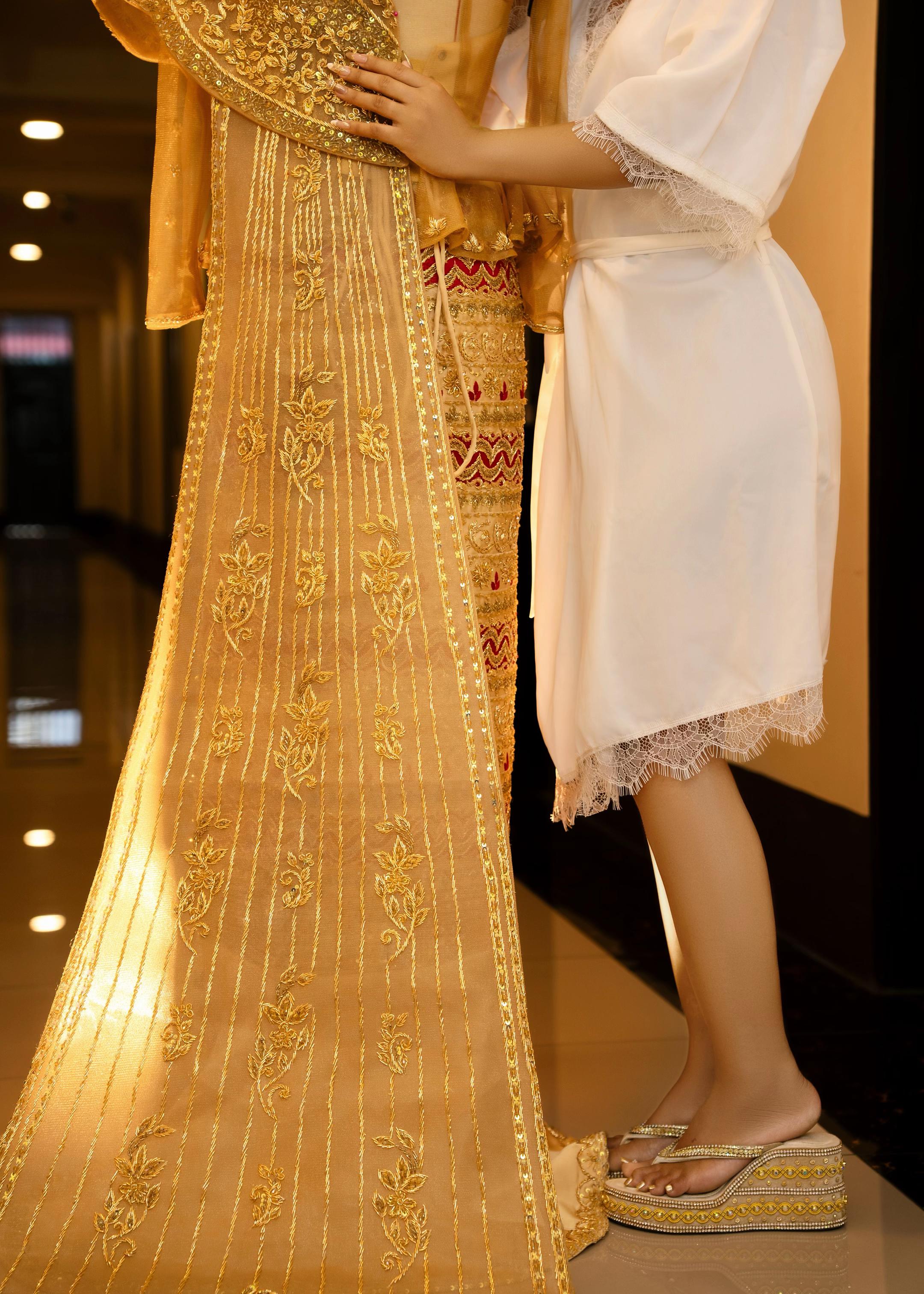 @Thandarkyaw
