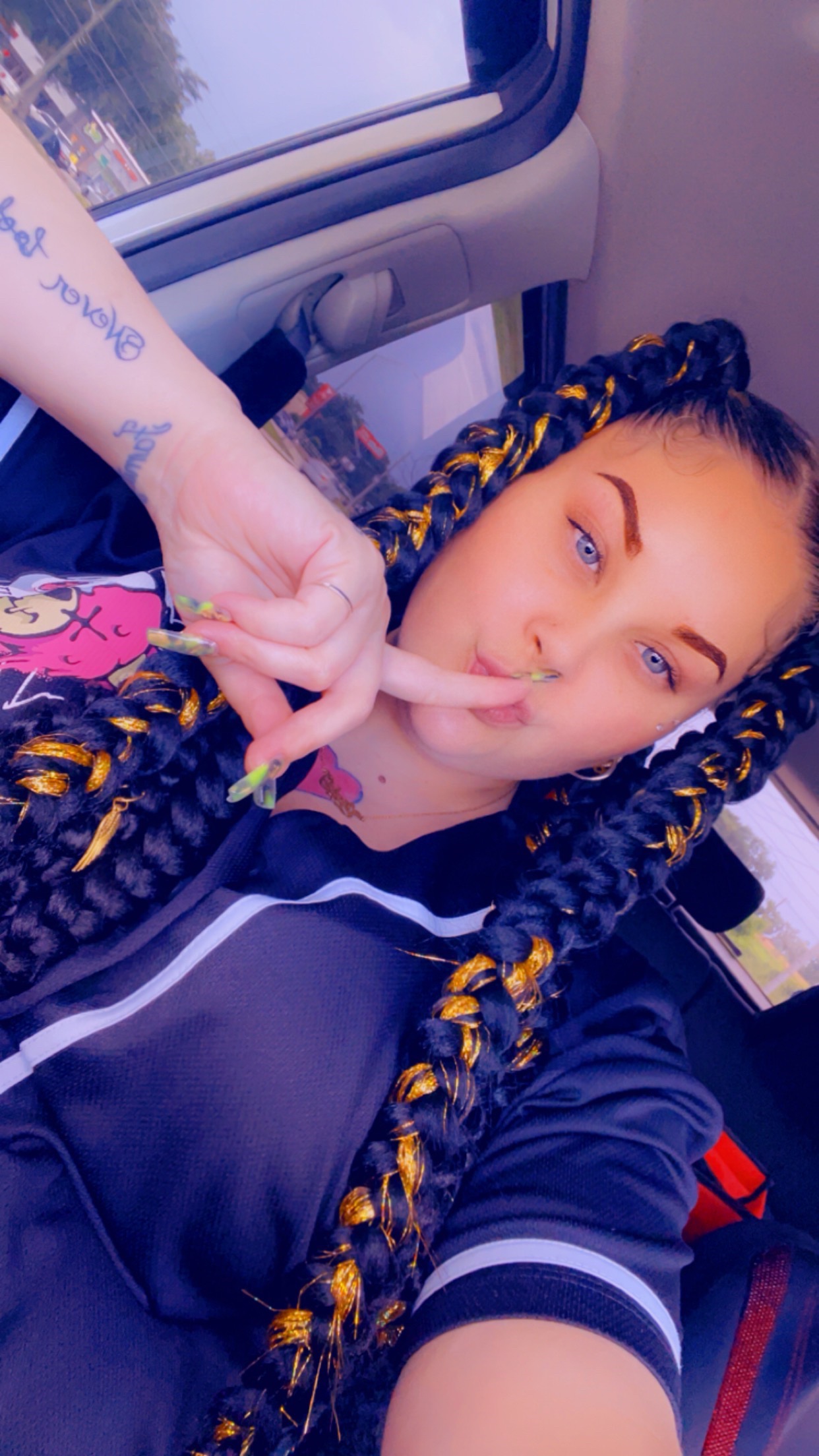 @Vee babii