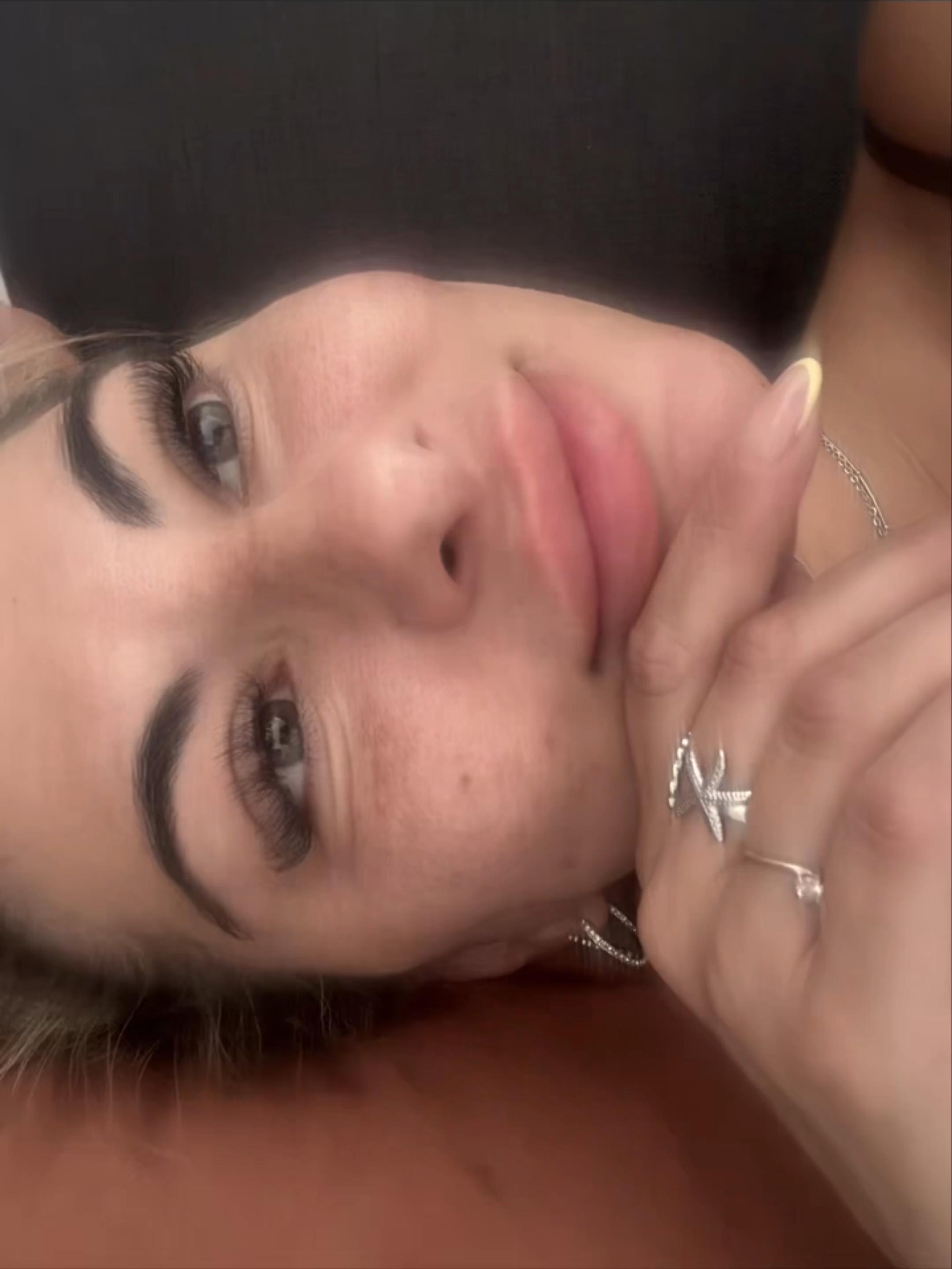 @Larisapl95