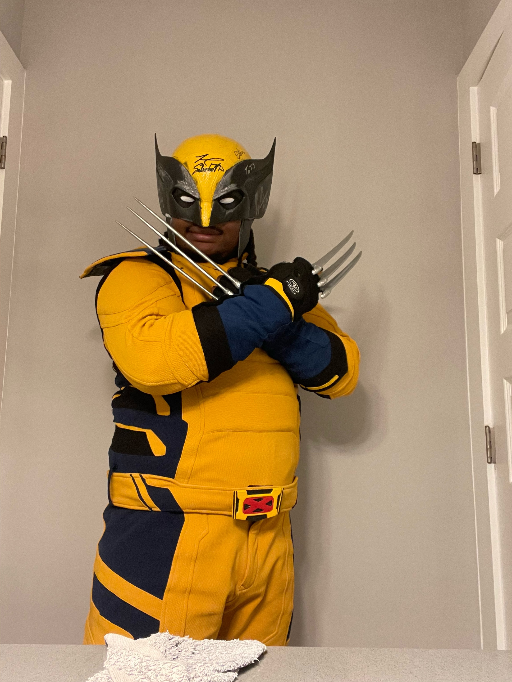 @tj_does_cosplay