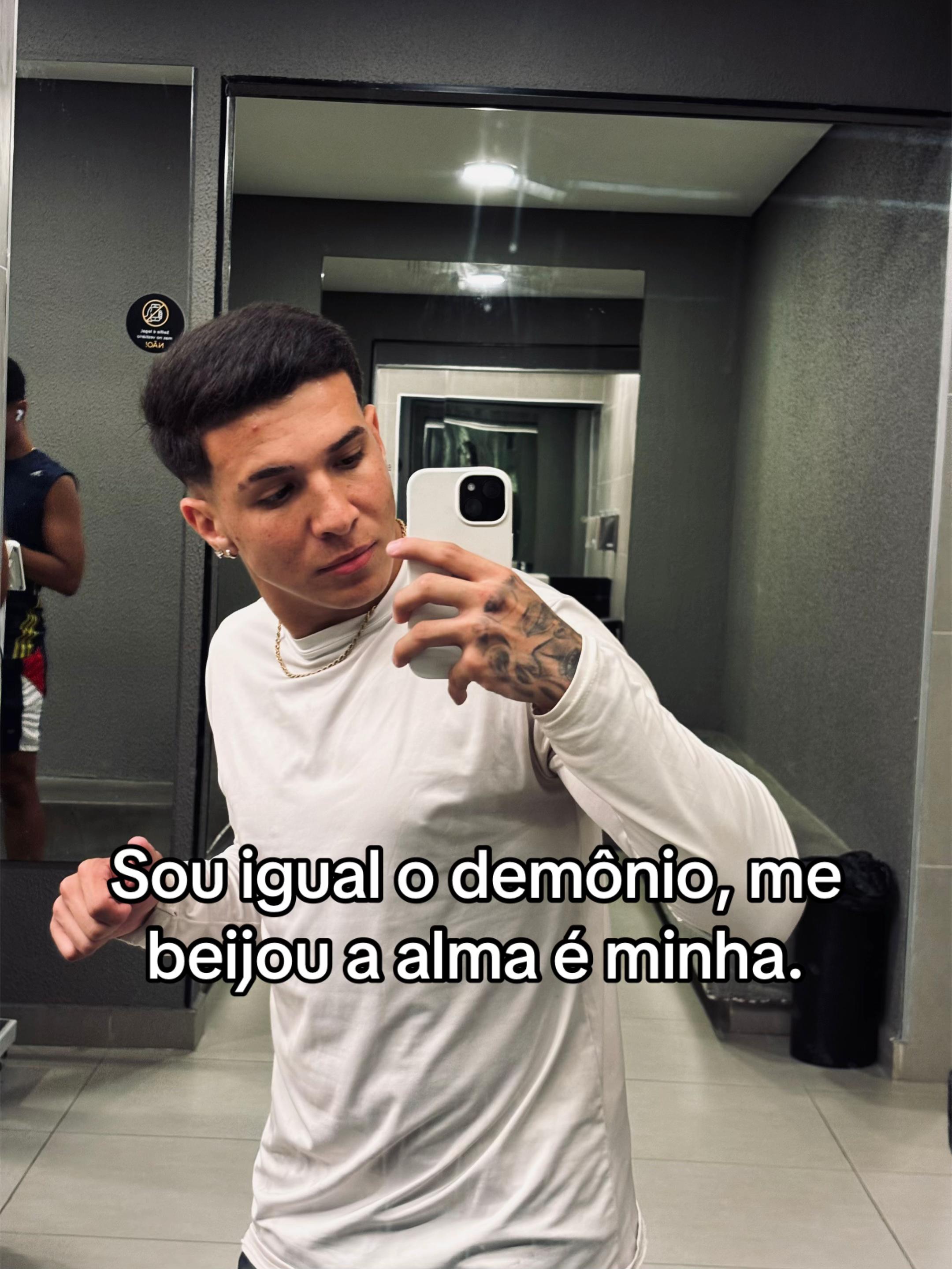 @pinheiiro_ryan