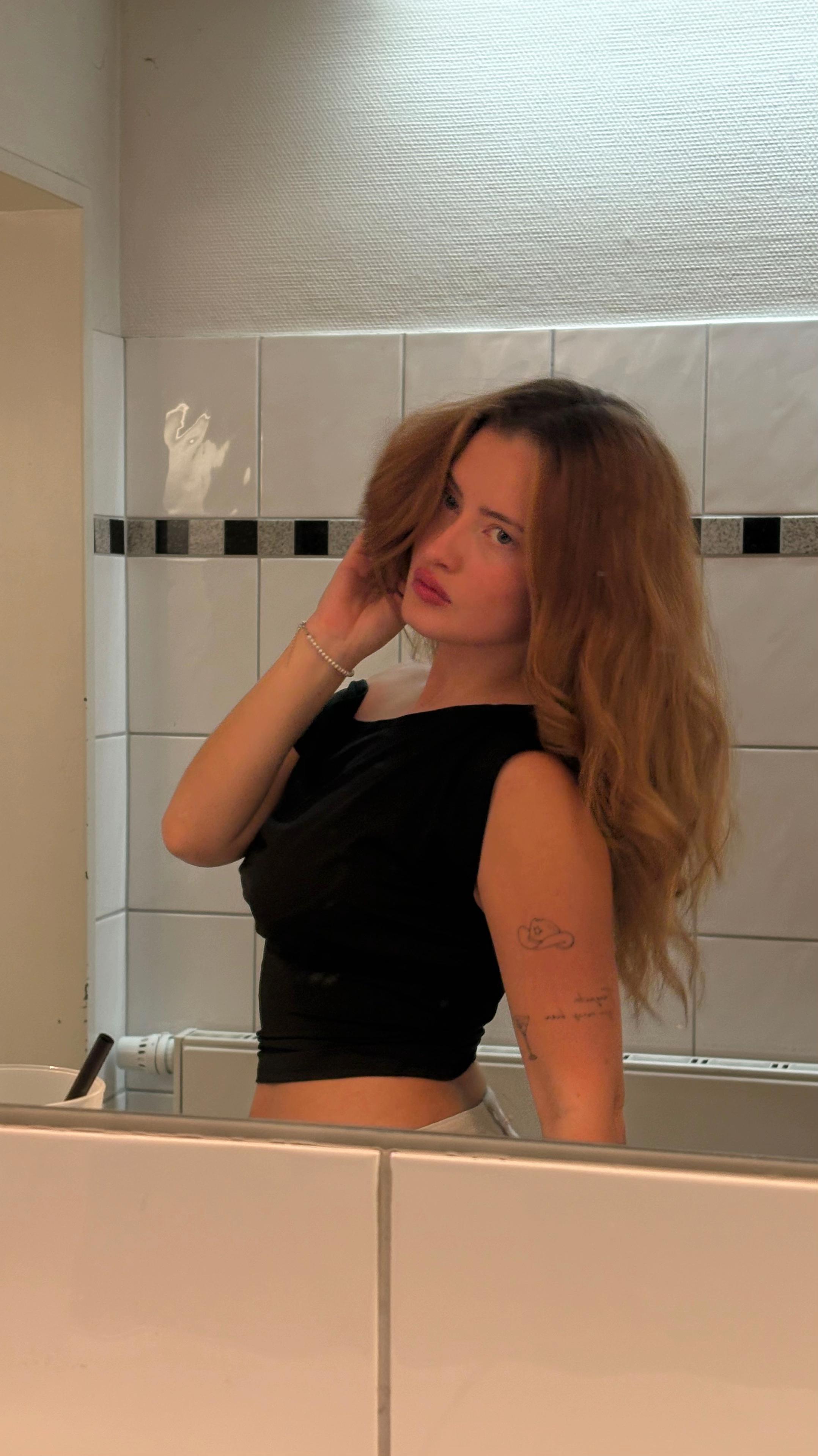 @melisaoezben