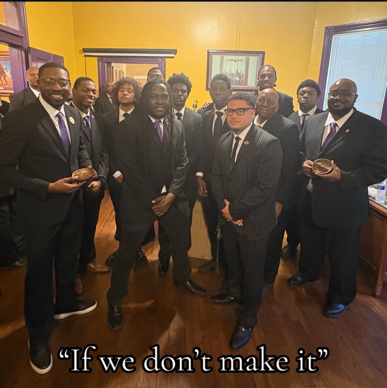 @yoojaylooo