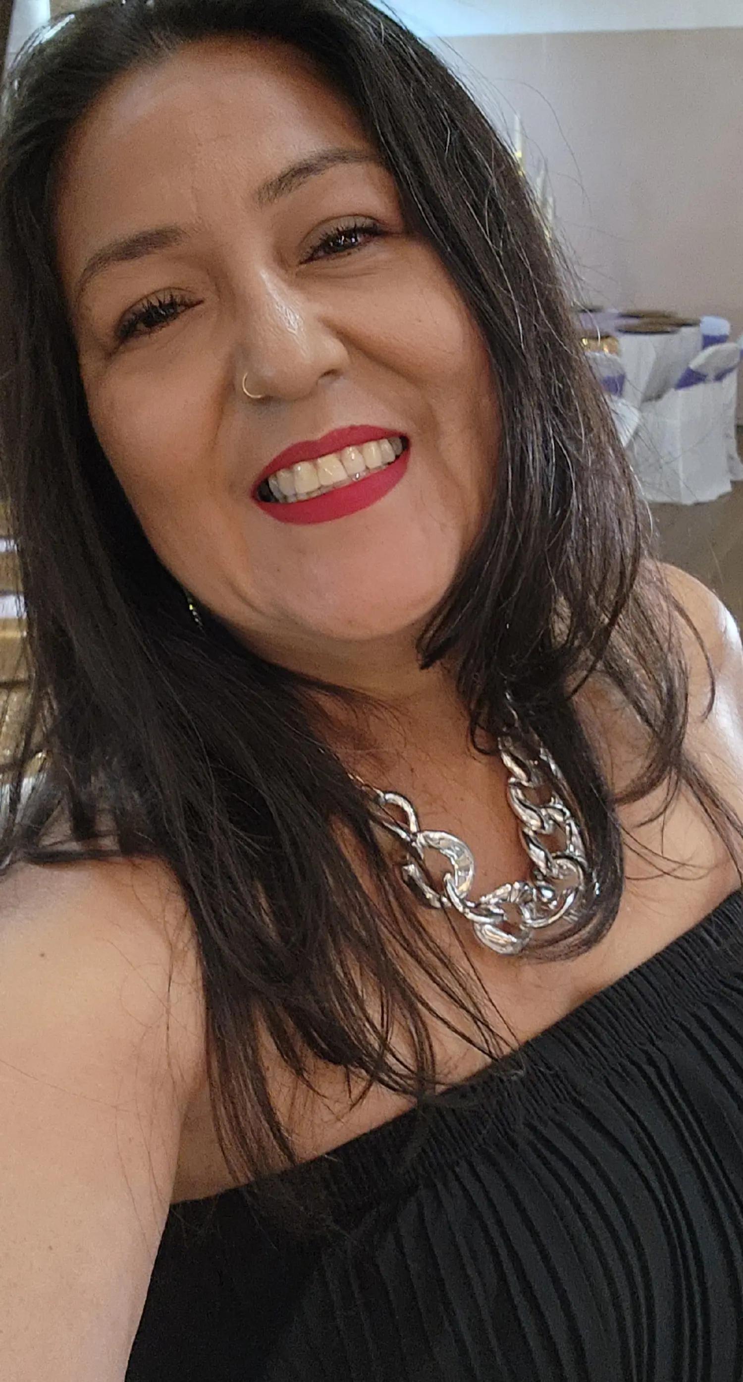 @Nana