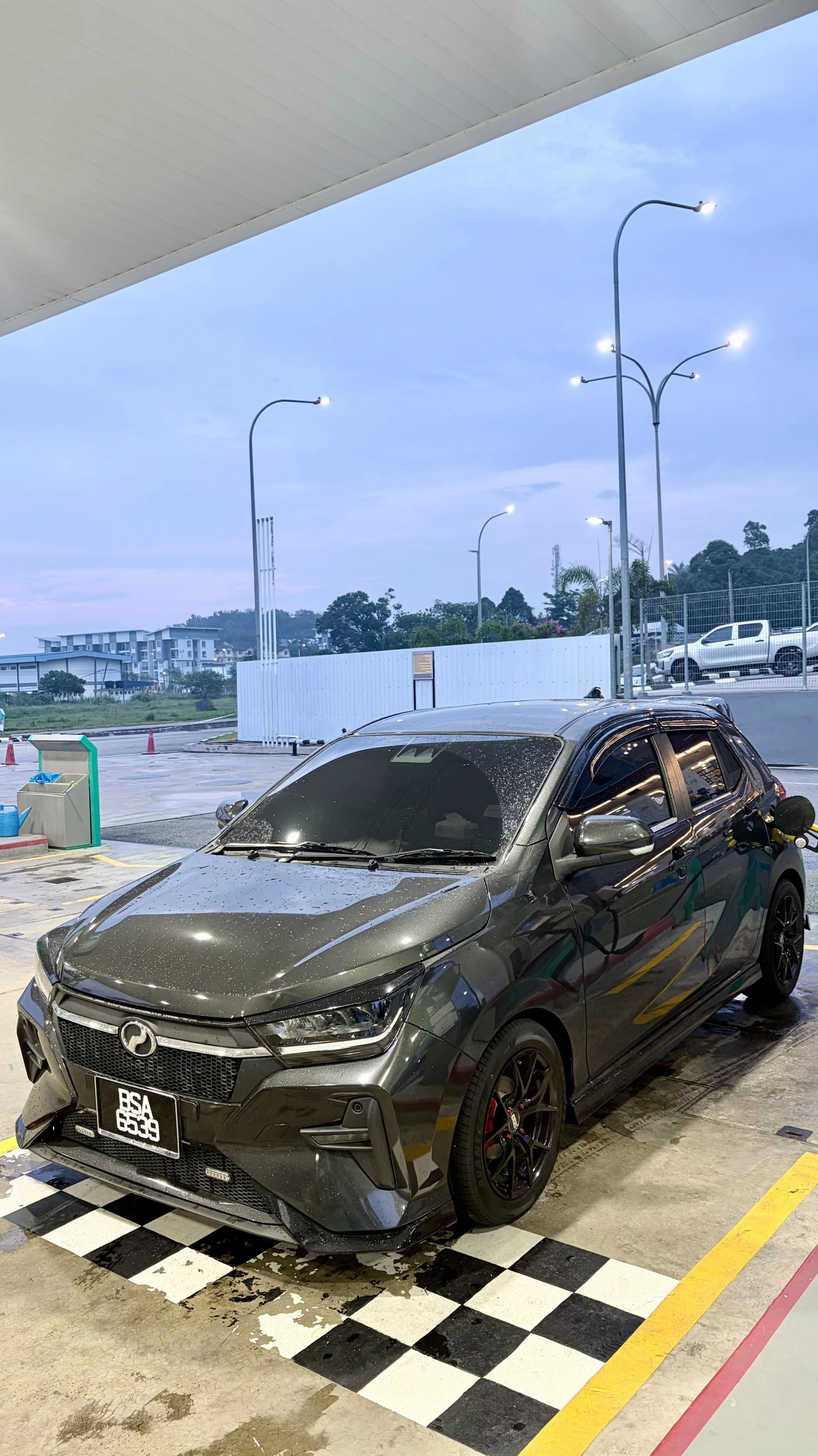 @Thivya 🤍