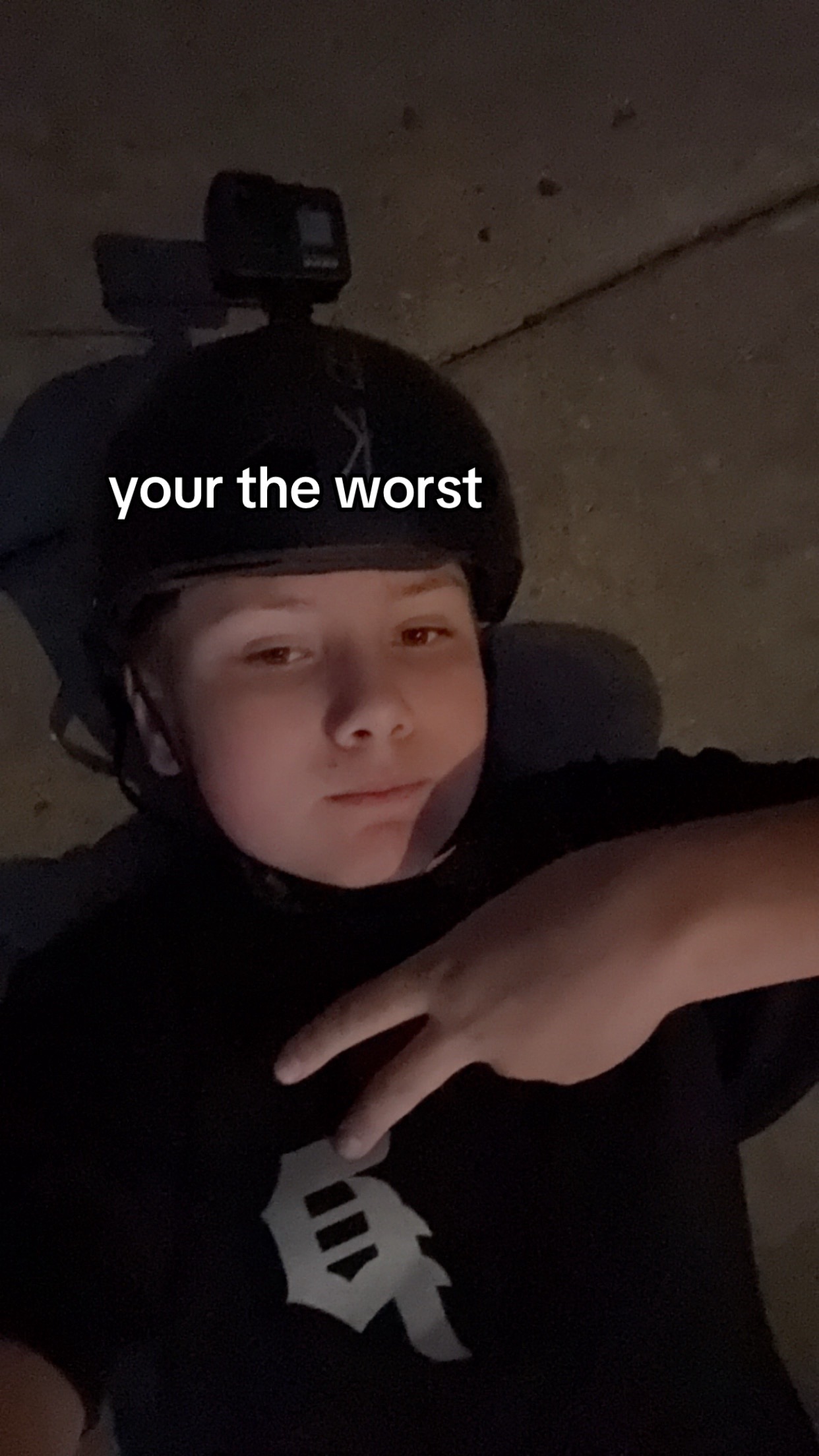@𝕷𝖔𝖌𝖆𝖓 𝕶𝖊𝖗𝖗 🥊🥋