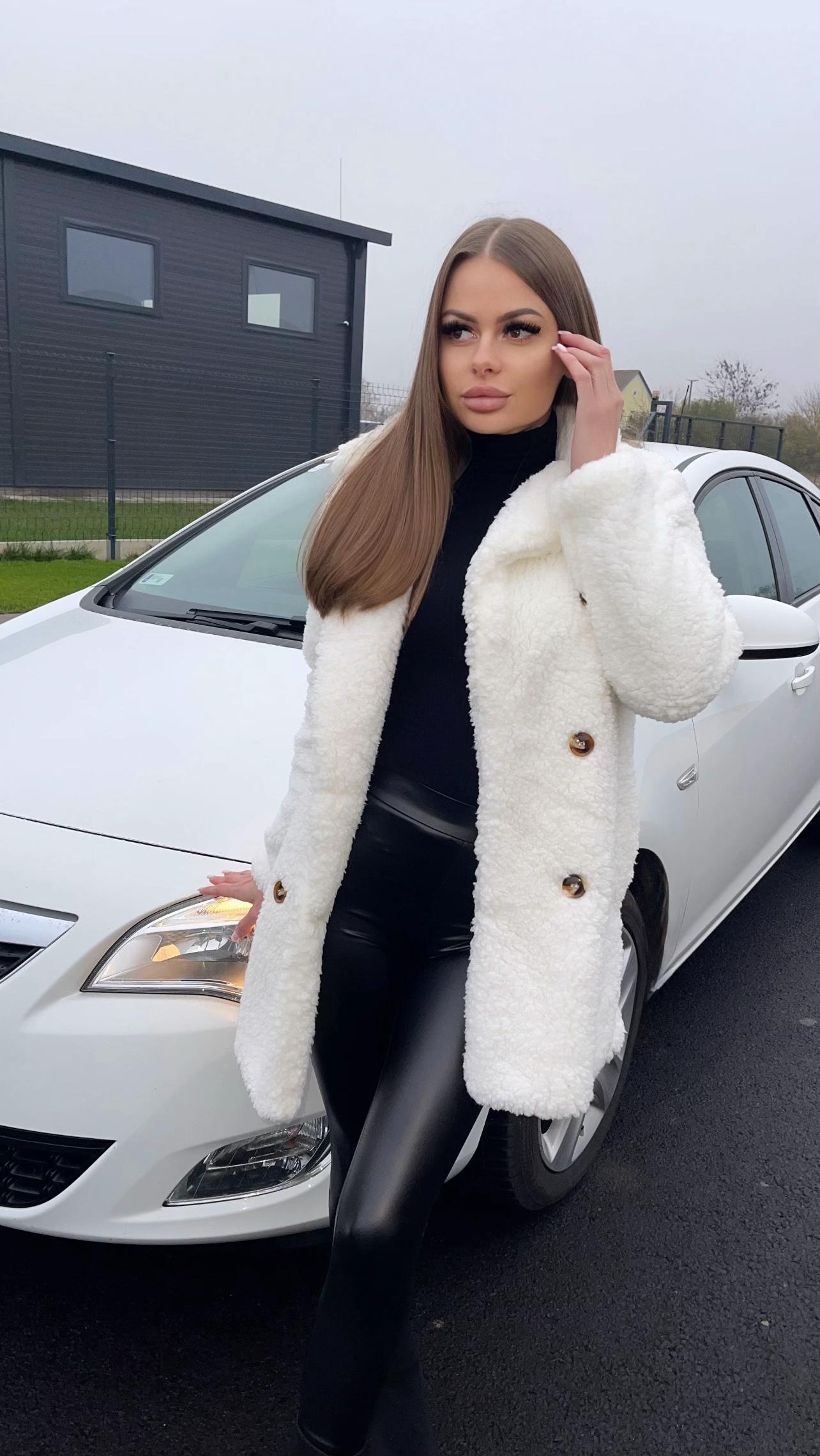 @Dominika Breszkó