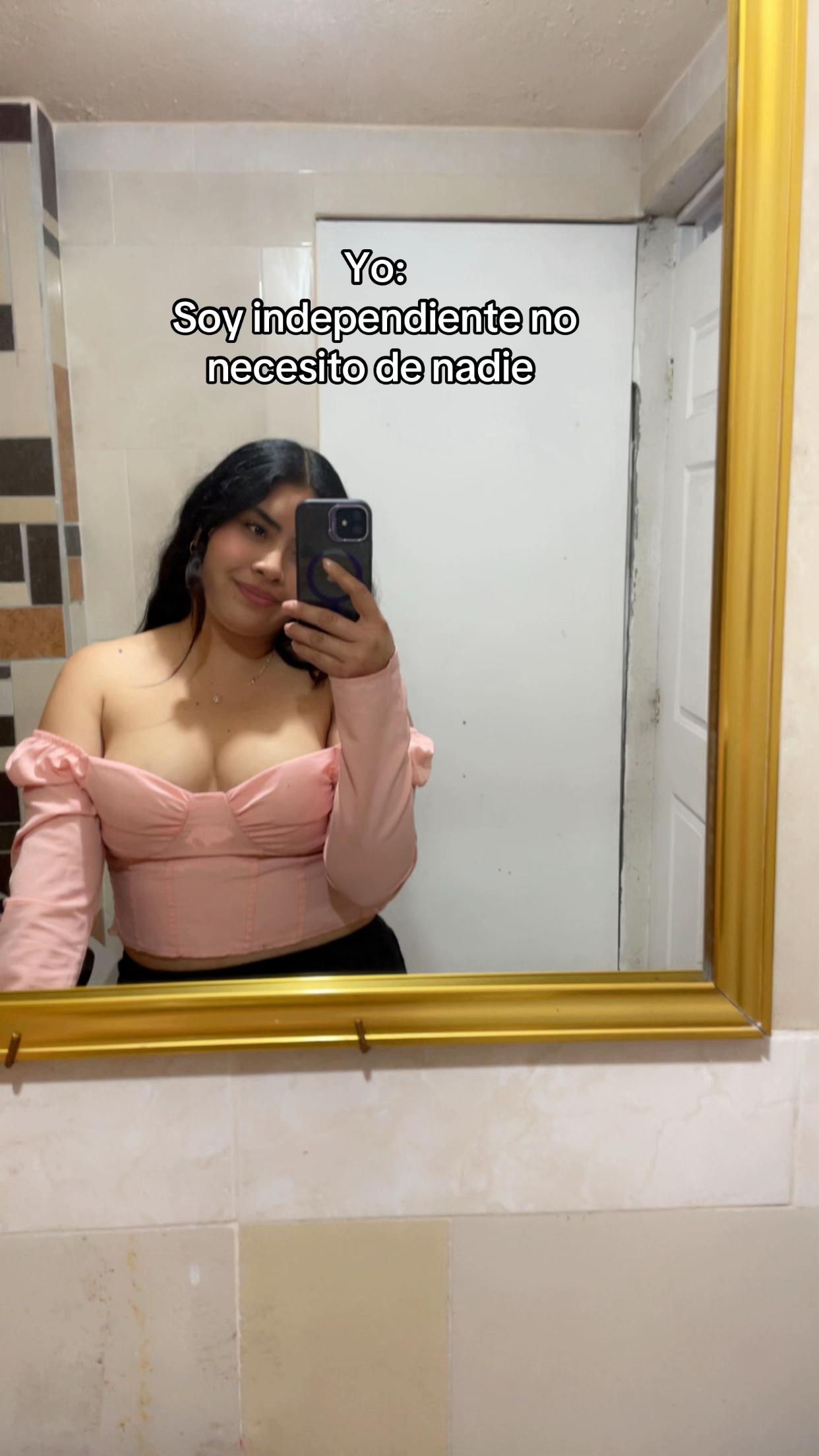 @Itzel Romero 🌸
