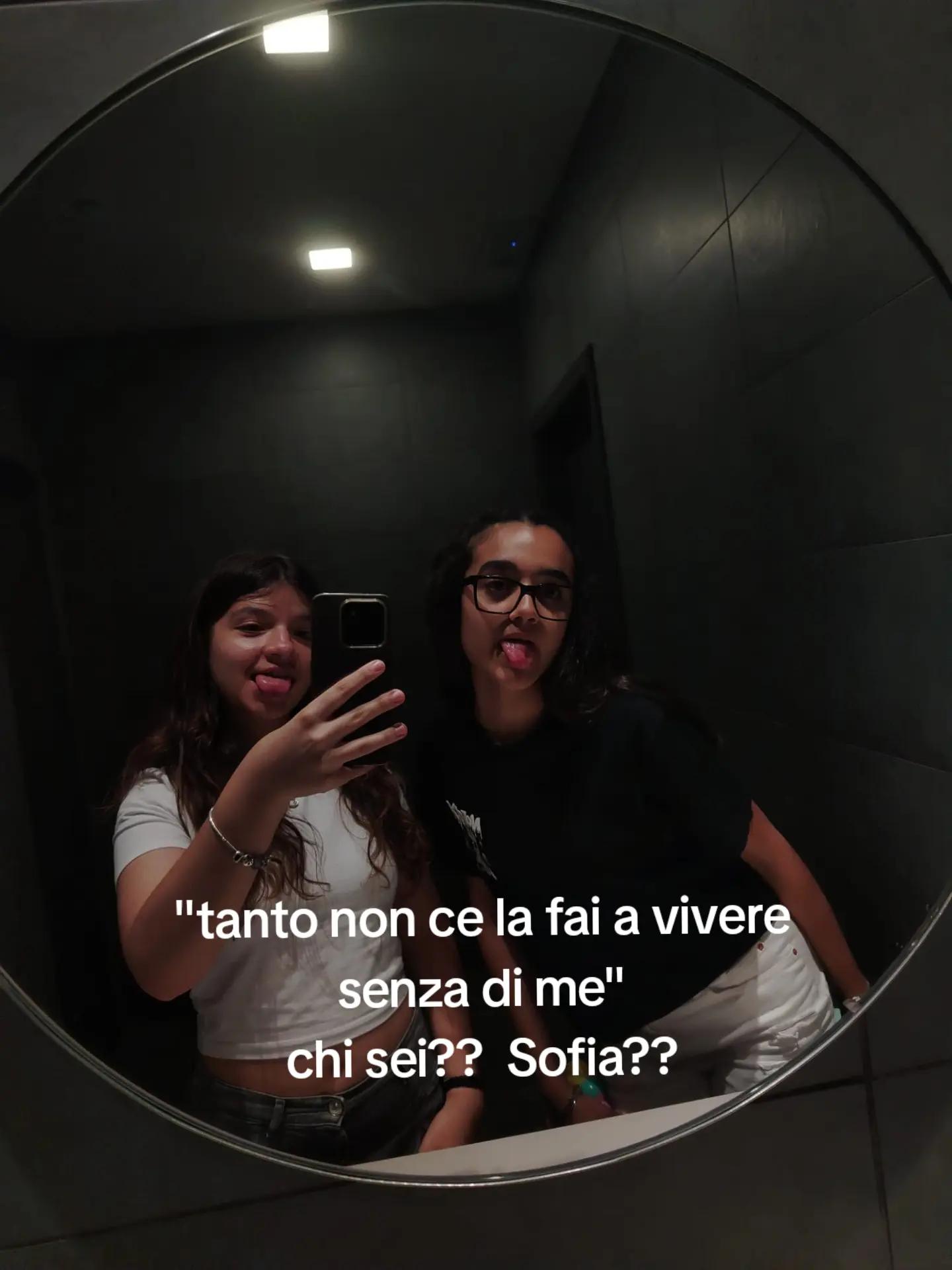 @carlottaperrone_