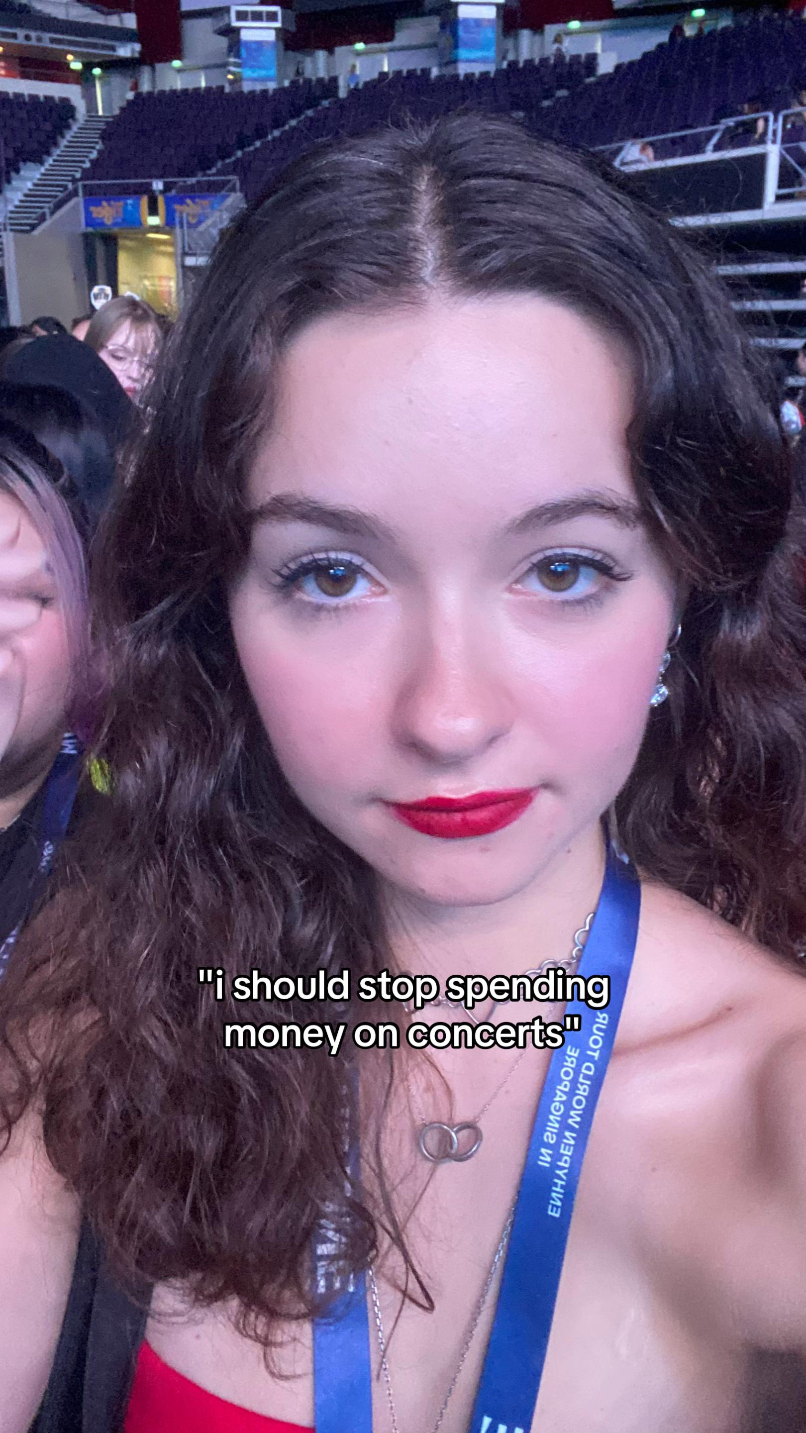 @liqhtnews