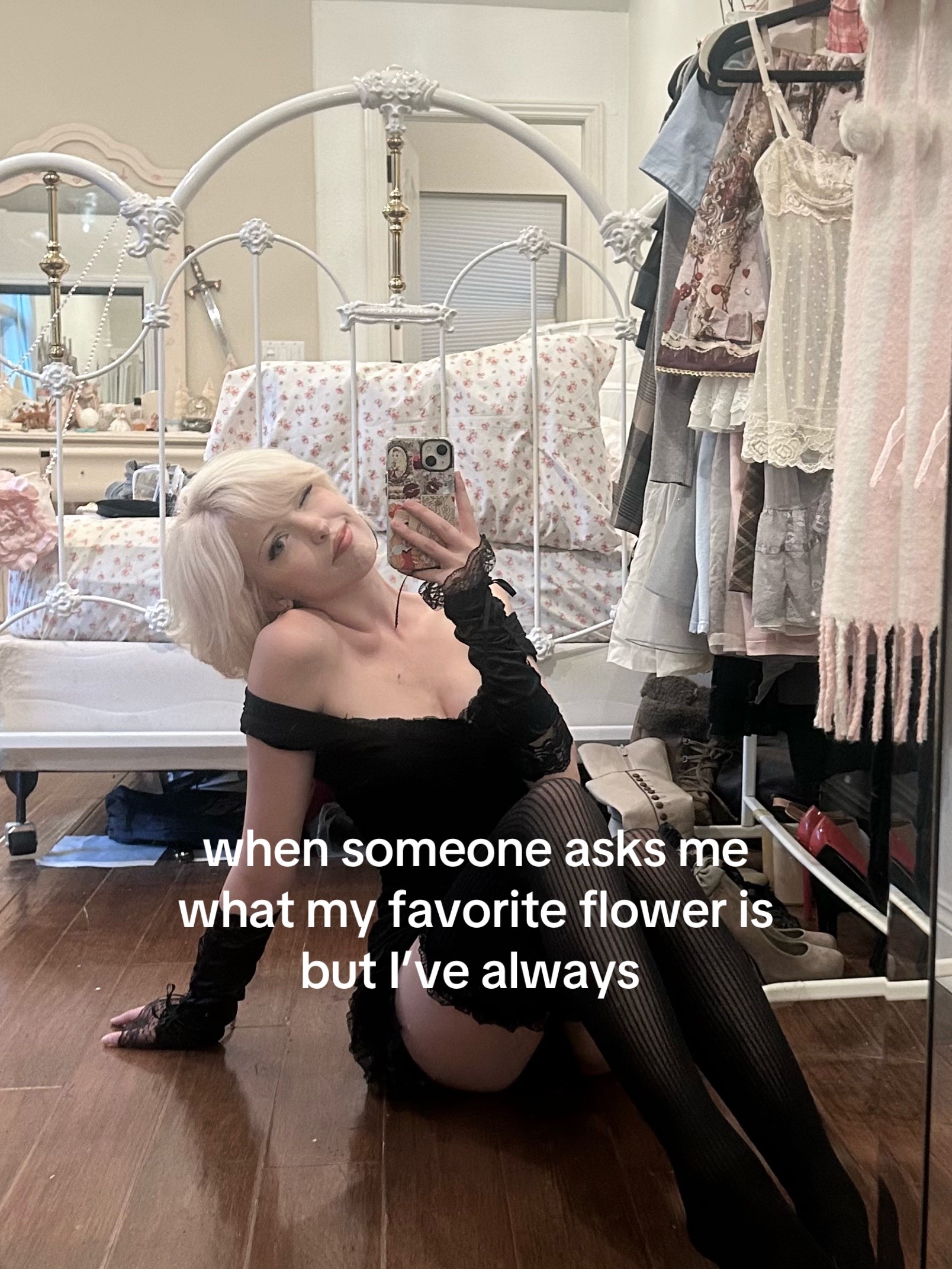 @moon
