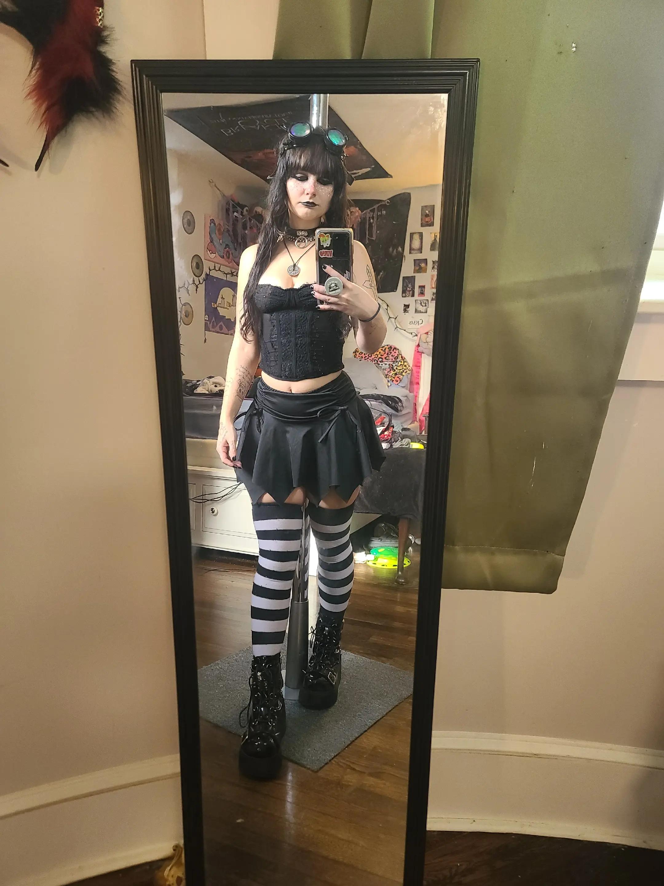 @🖤ゼルダ🥀