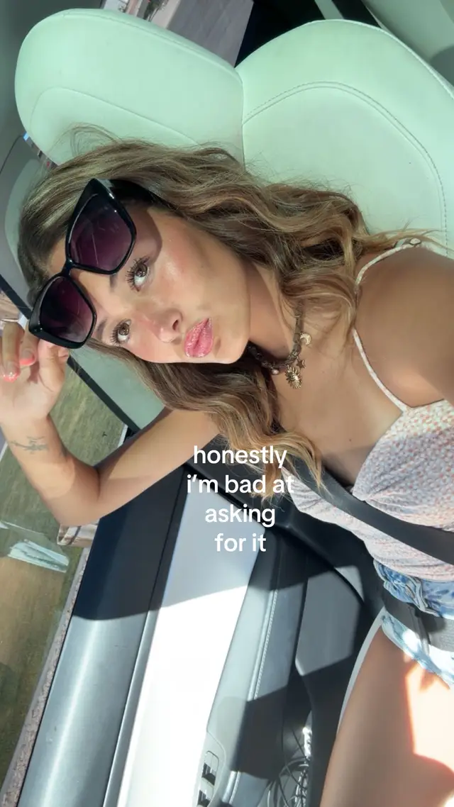 @.kenziemerollin