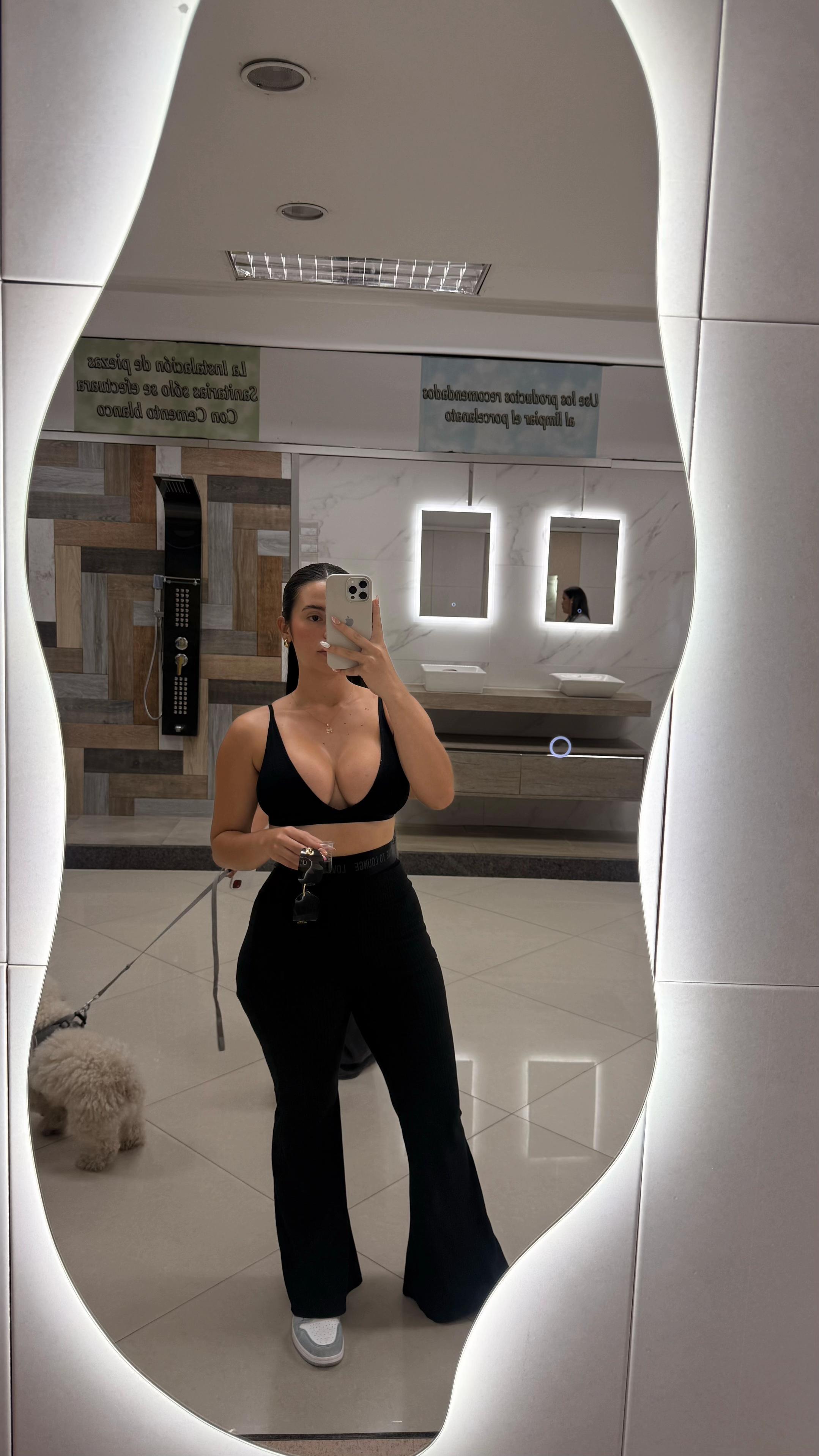 @mariavarelavzla