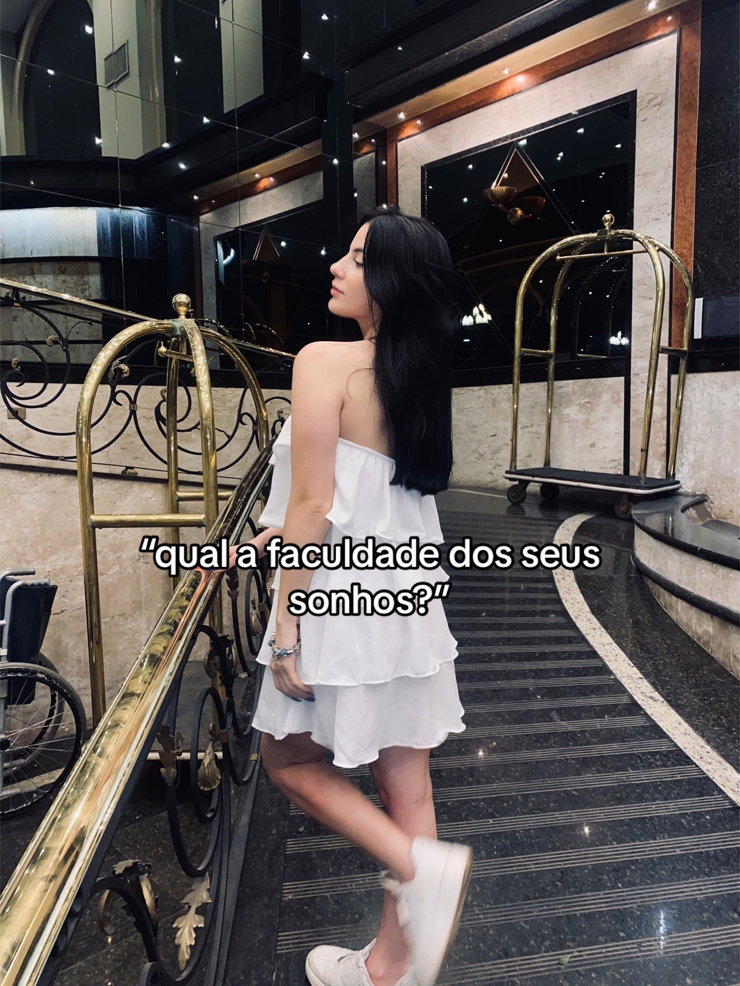 @lari