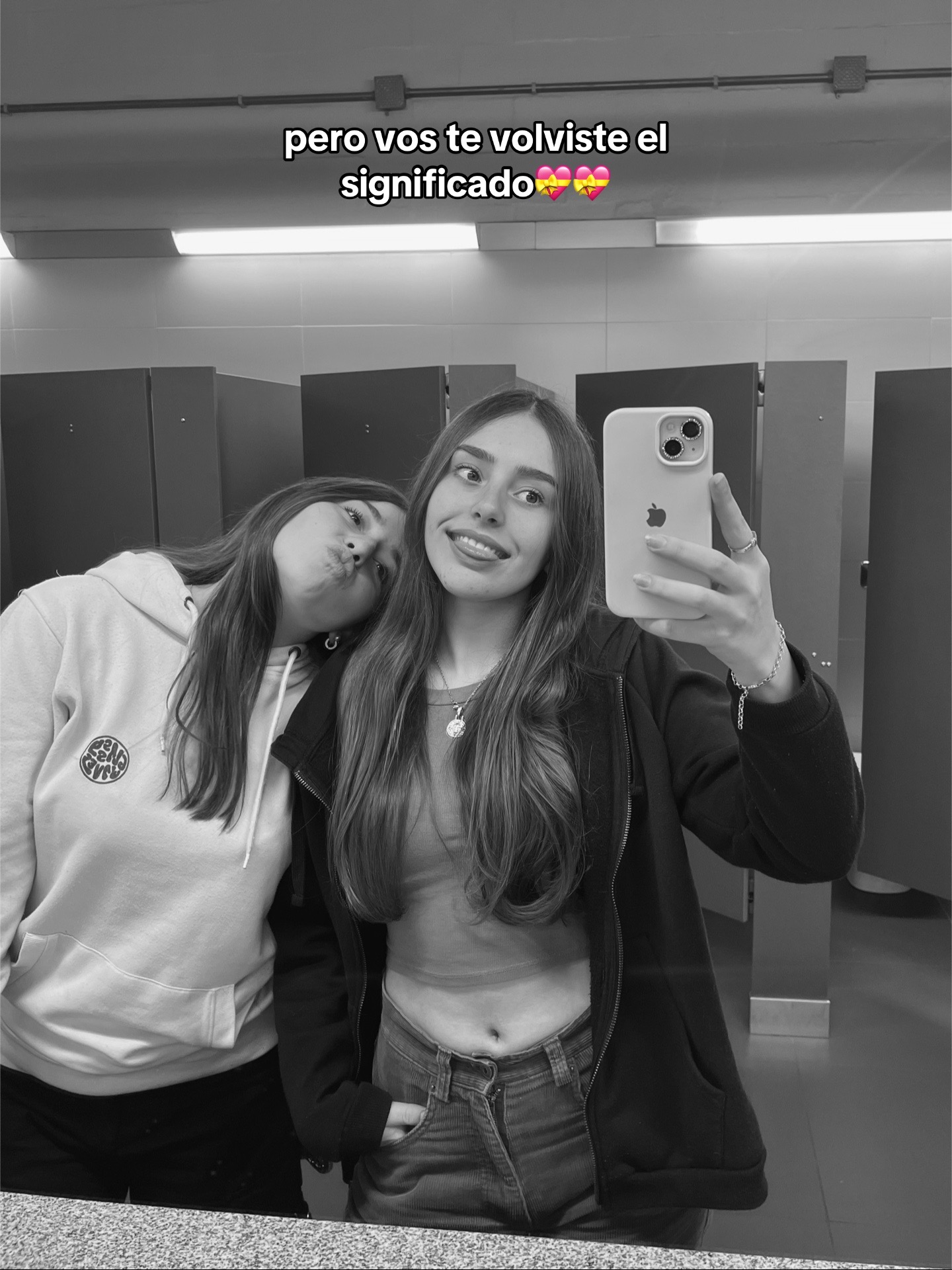 @catitaa🌜