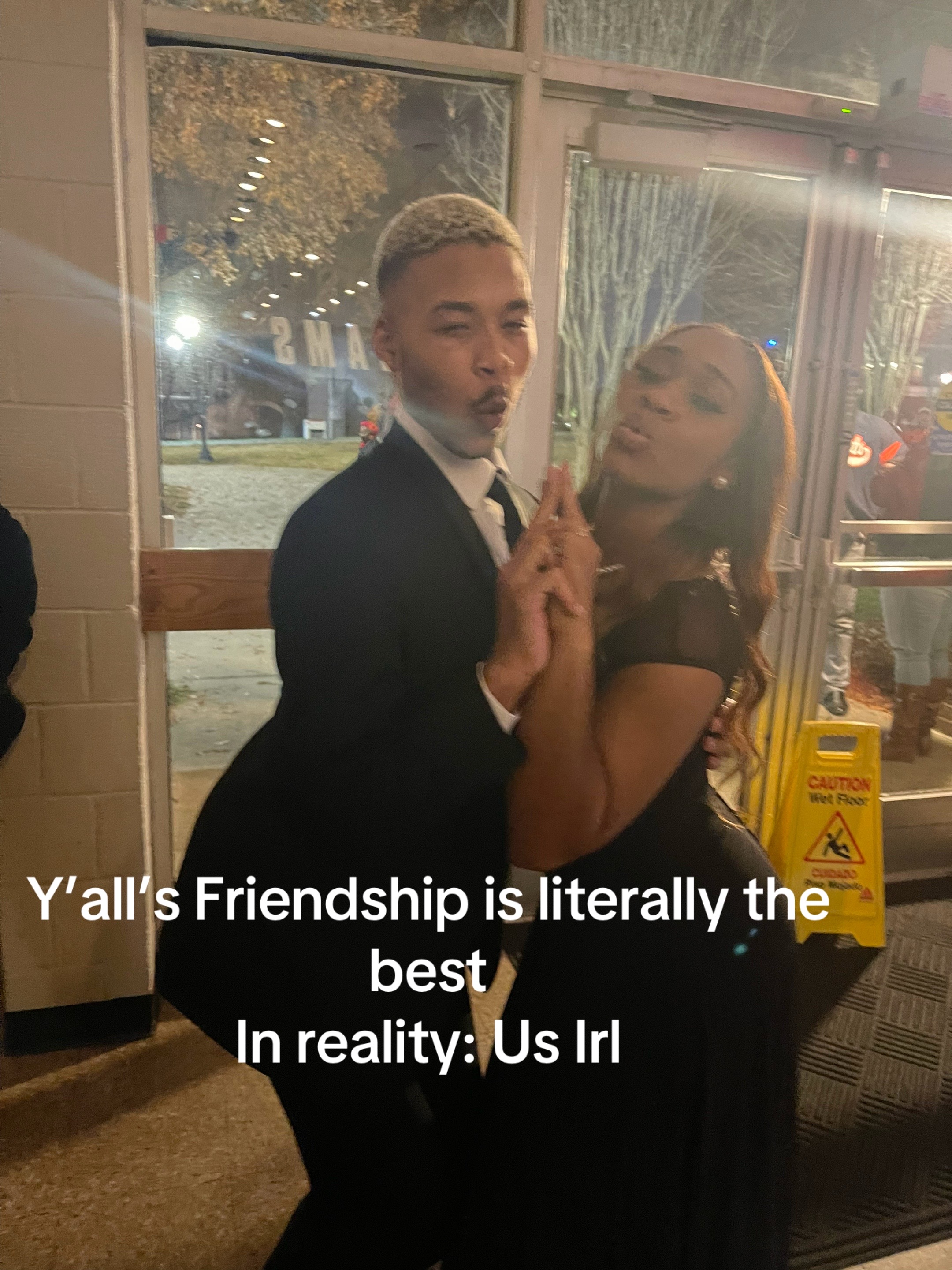 @Maddie✨