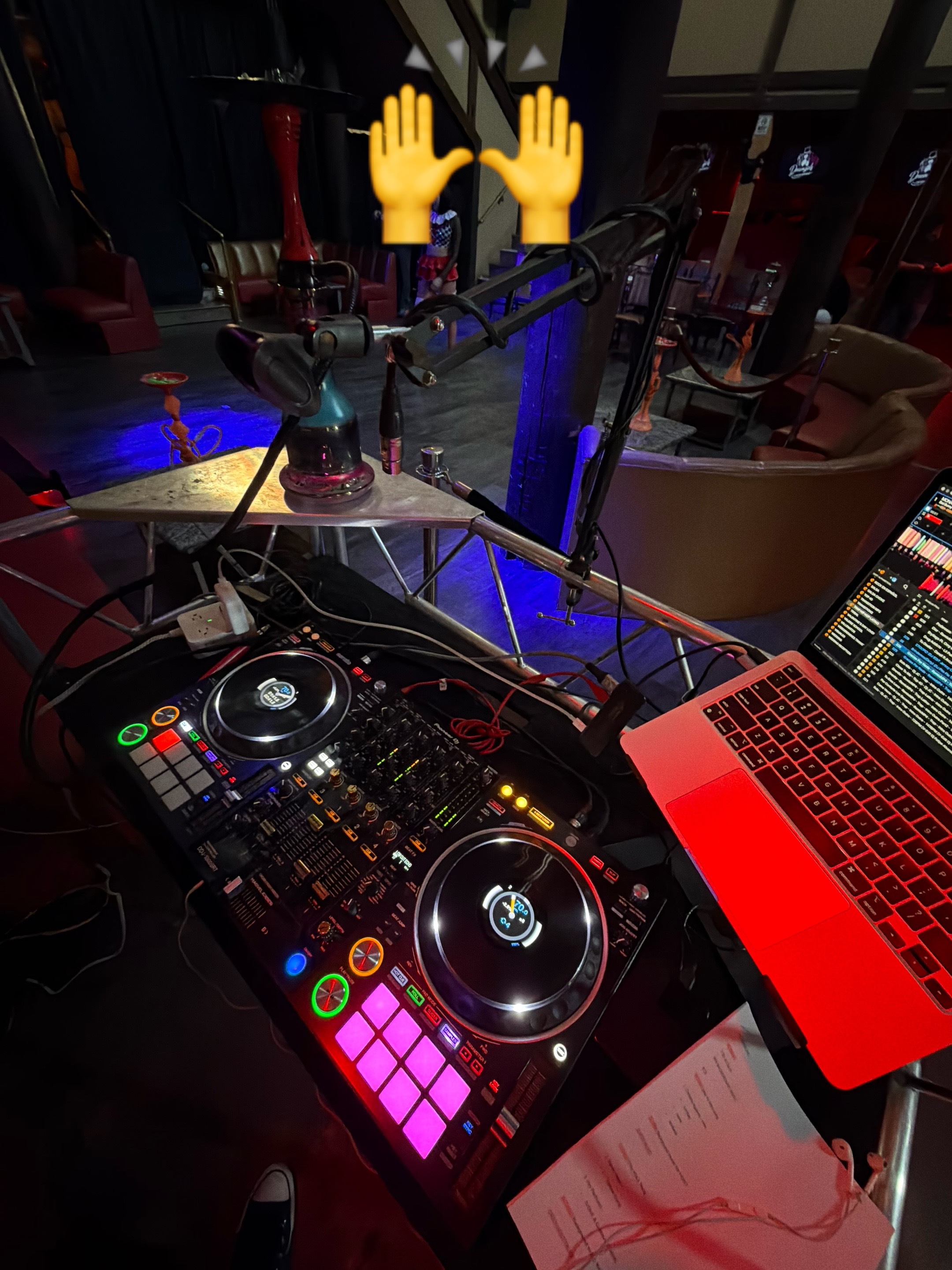 @DJ KRIZ