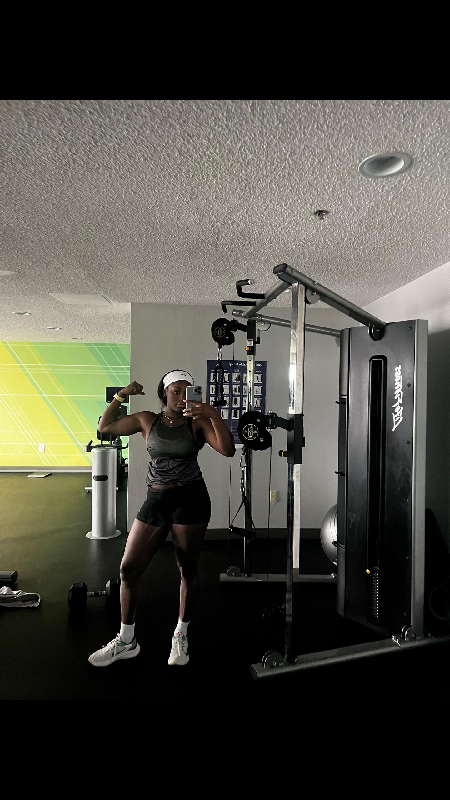 @nadialicious02