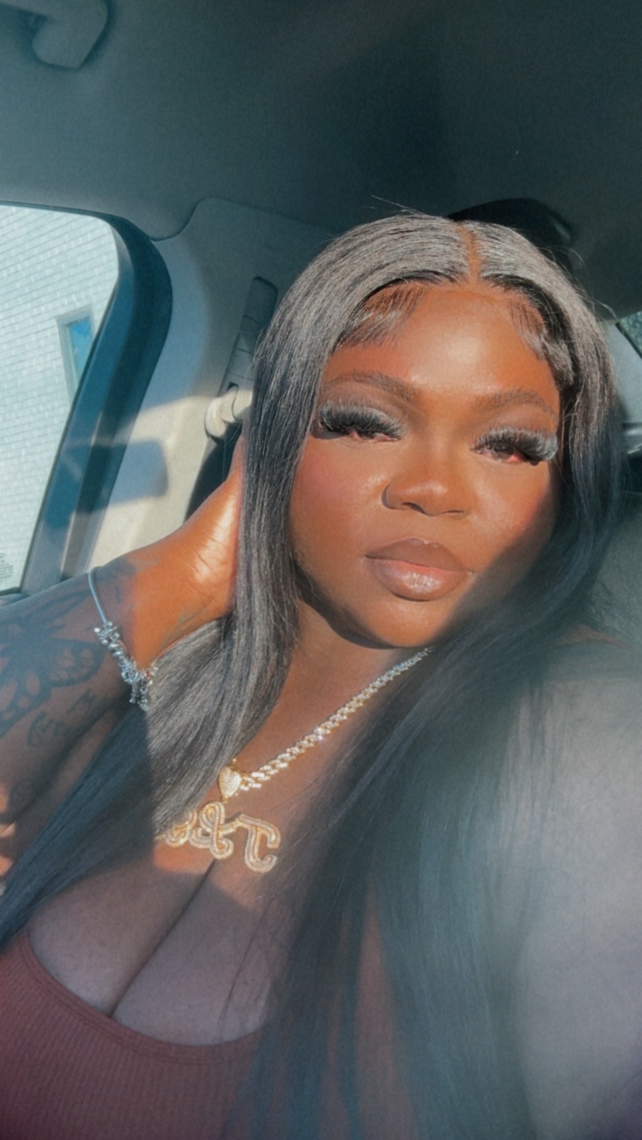 @The Lash Distributor
