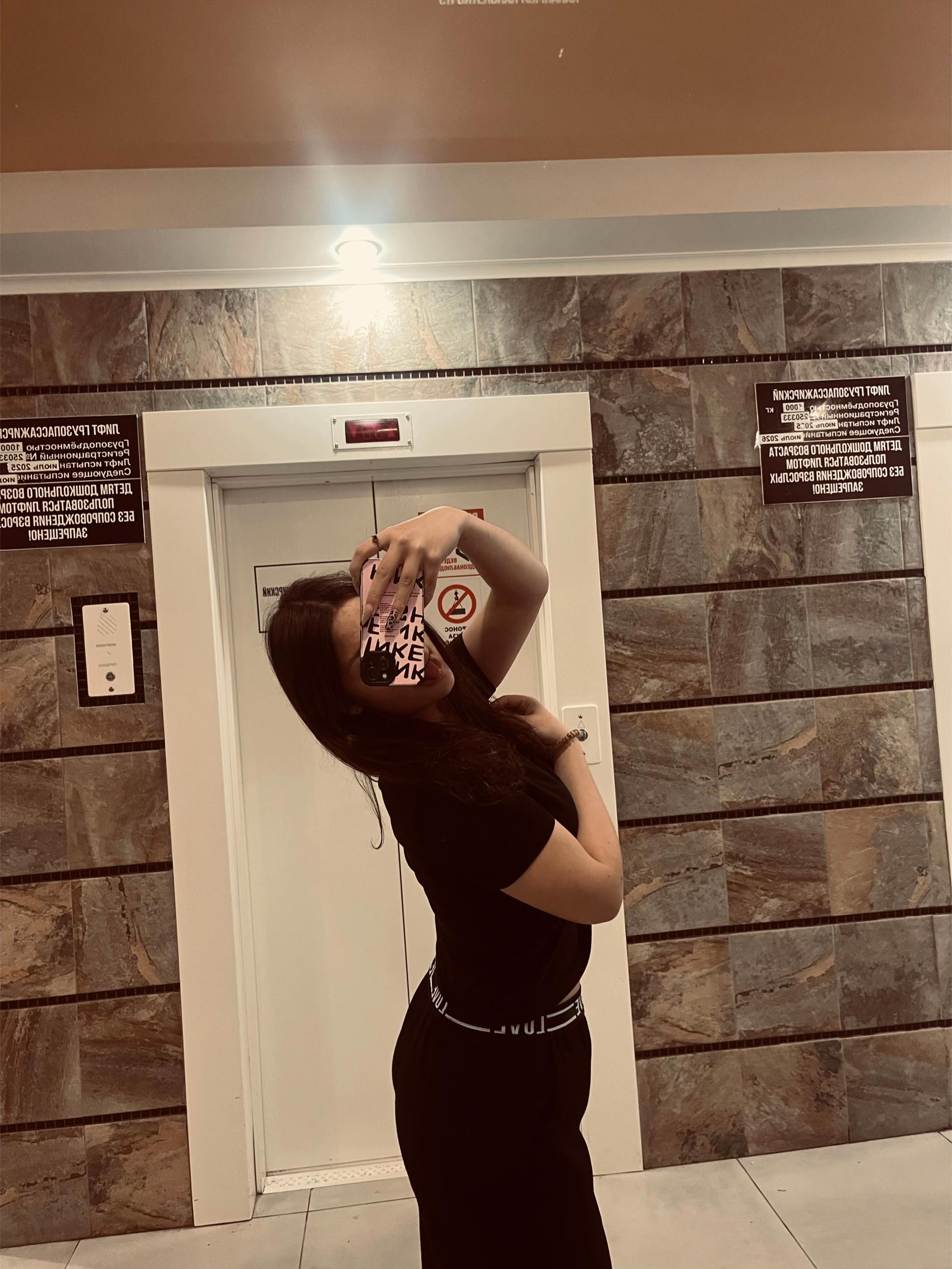 @𝐬𝐭𝐚𝐬𝐢𝐭𝐭