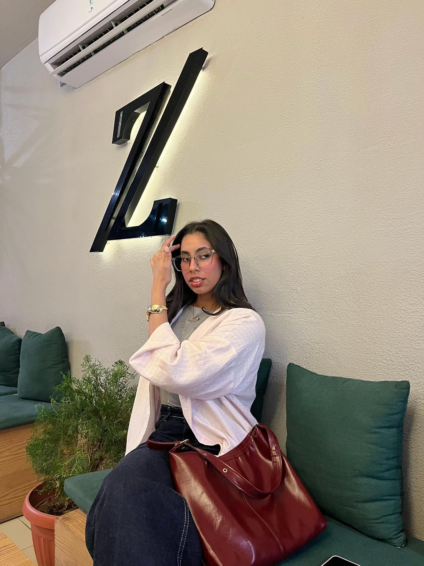 @Faraح
