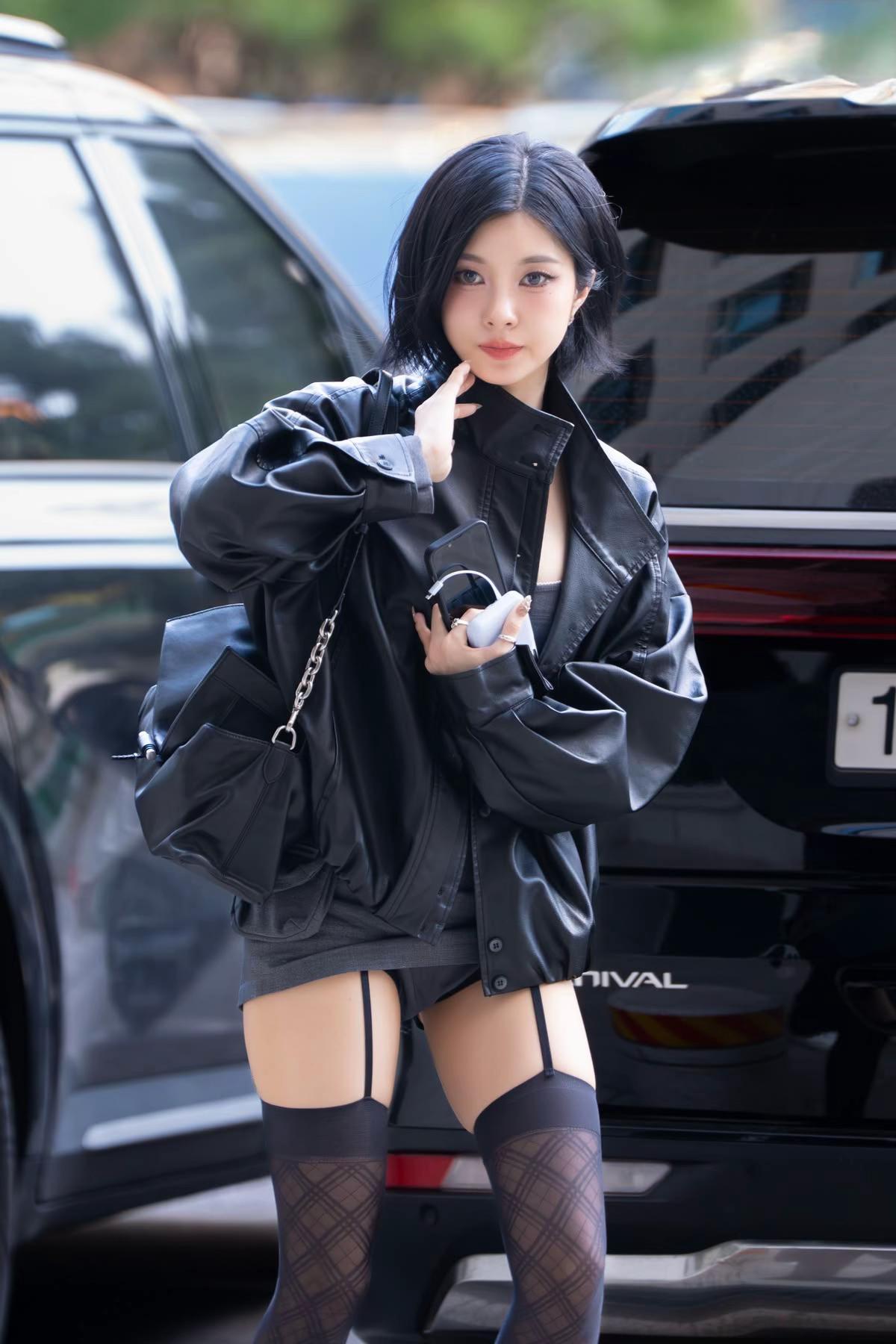 @👸🦋Universal Kpop Idols🦋👑