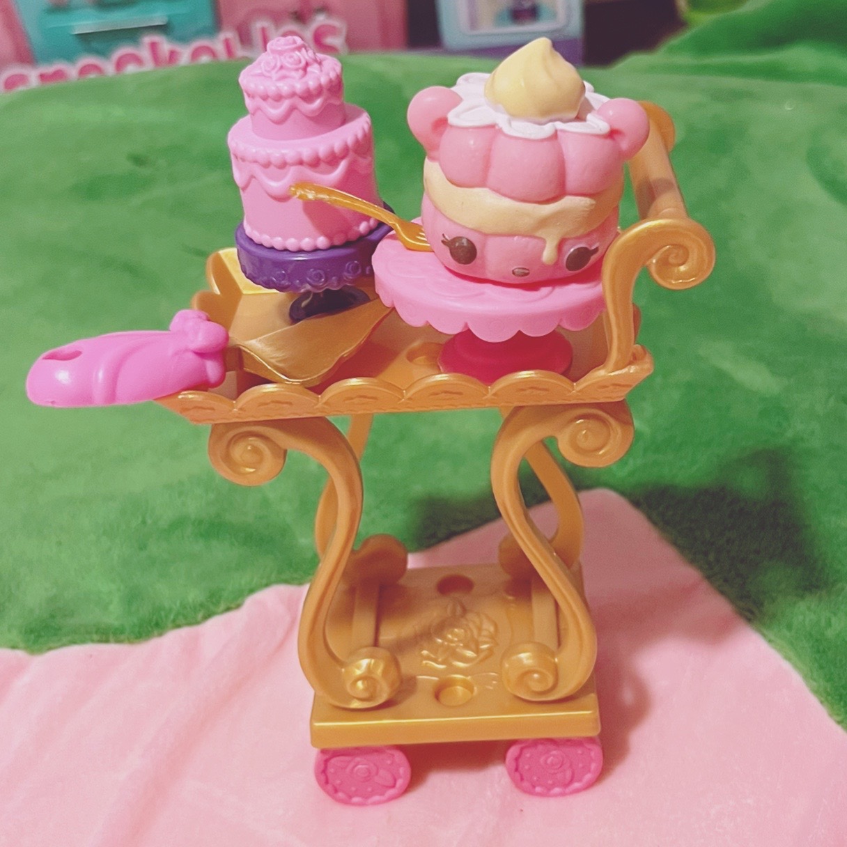 @CupcakeKitten 🧁🐾