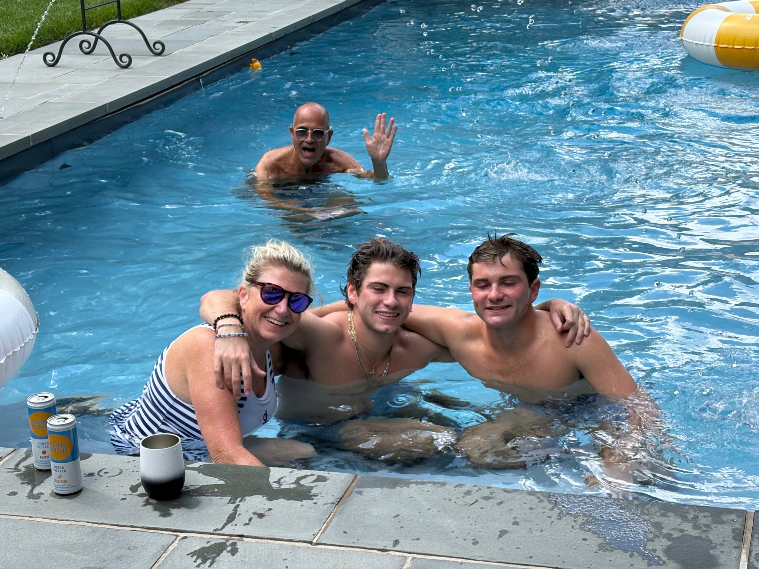 @Donofrio Team/Douglas Elliman