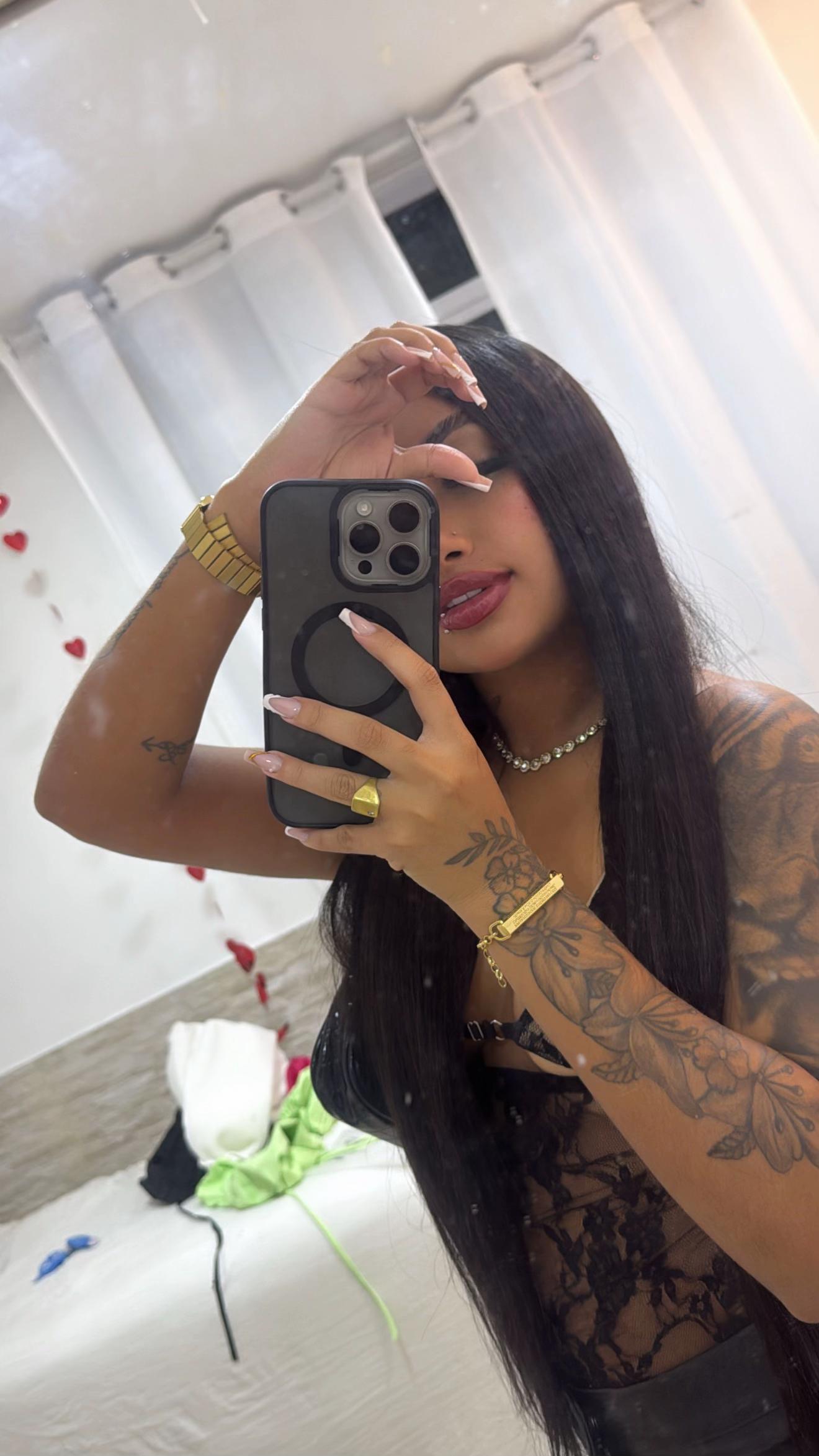@Gabriela pessanha💋