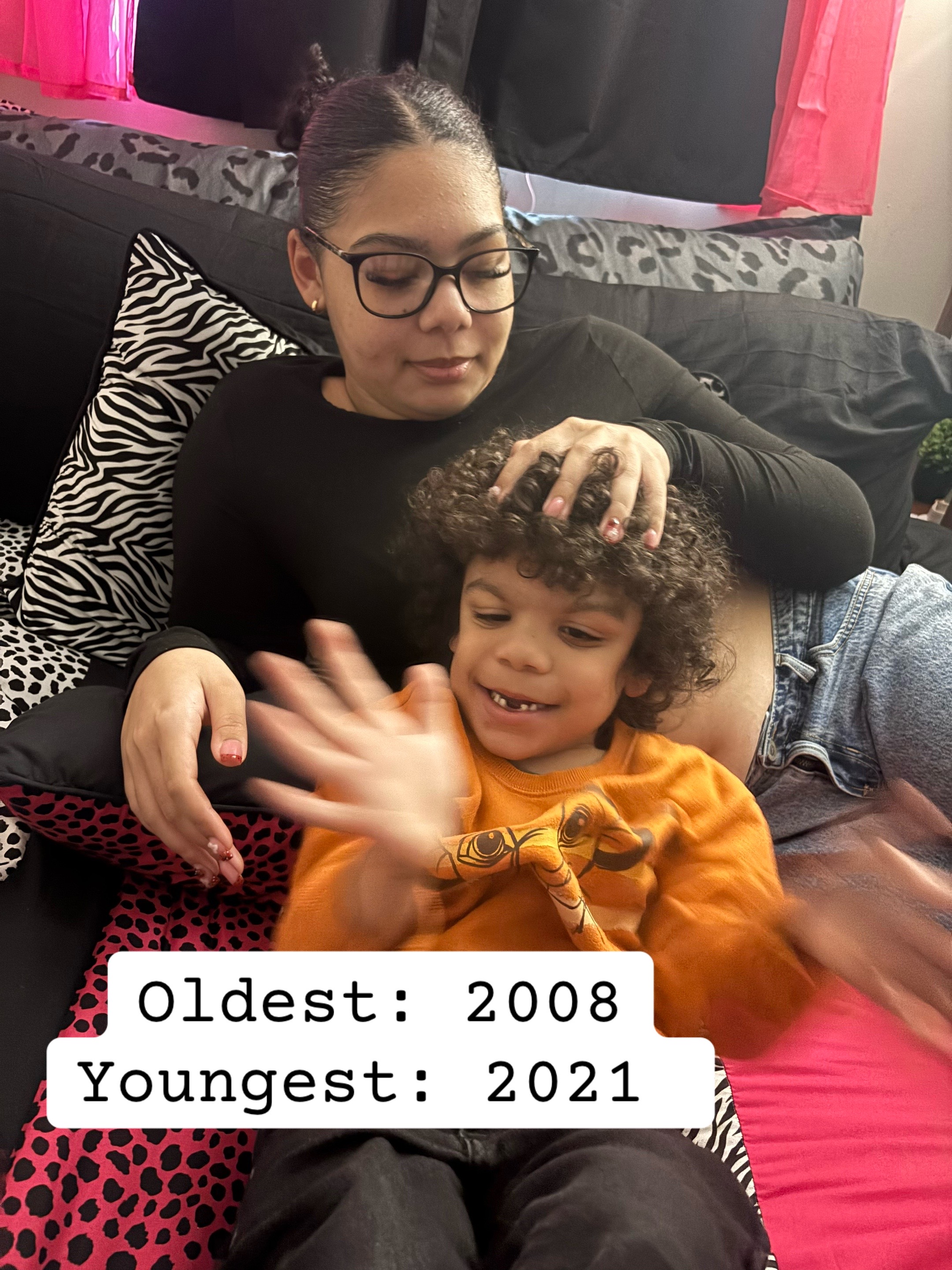 @Momma Lizzy & Kah&rsquo;zir 💋💙🧩