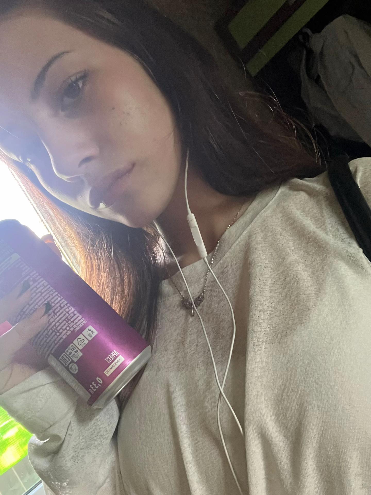 @uvolena