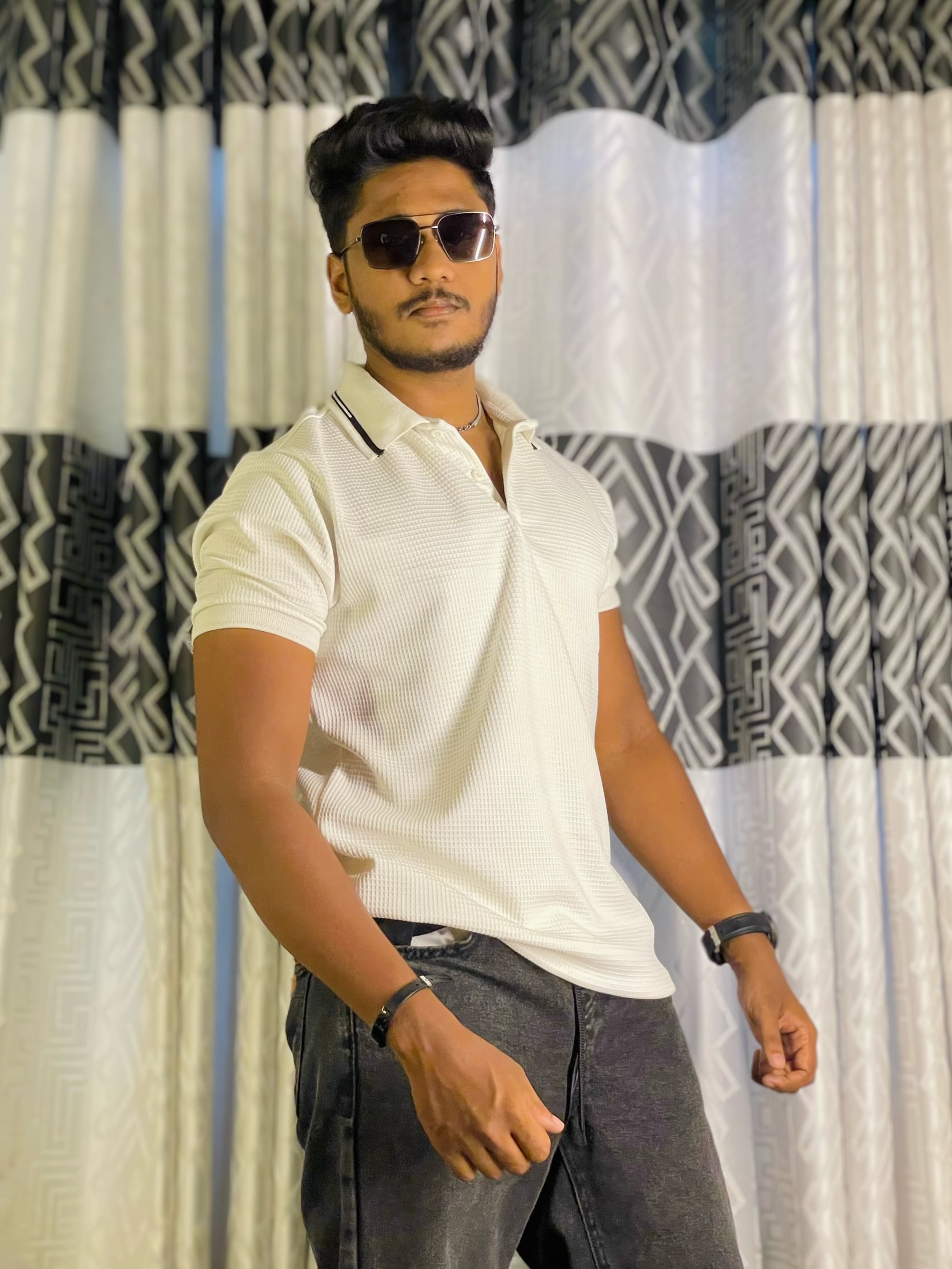 @Nethra_Jayasekara