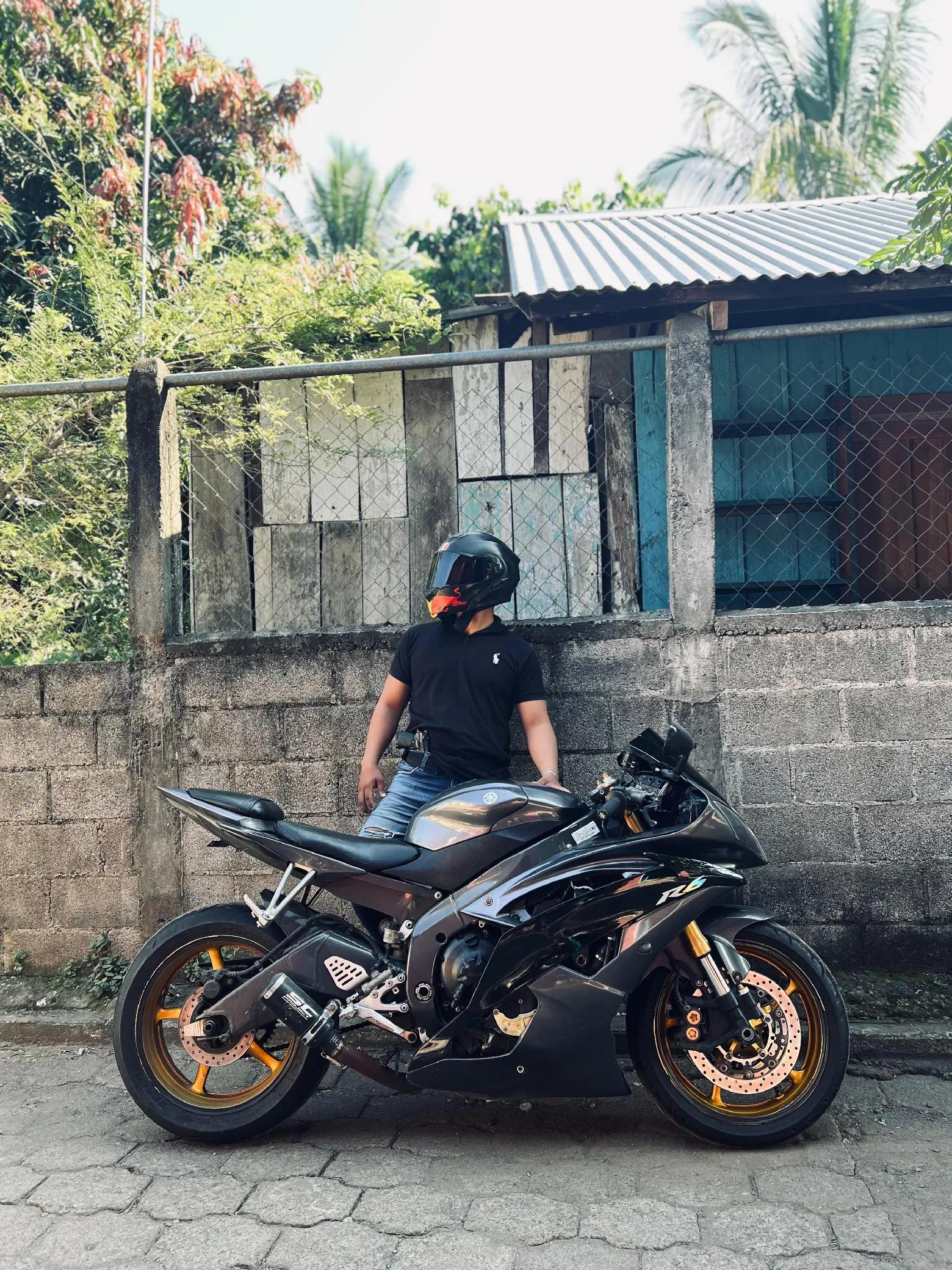 @De Le&oacute;n R6