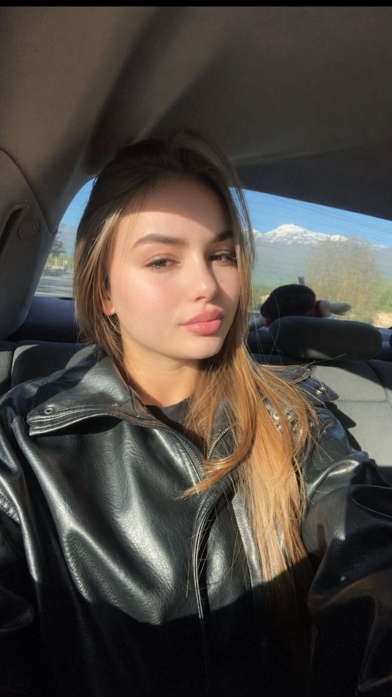 @𝐓’