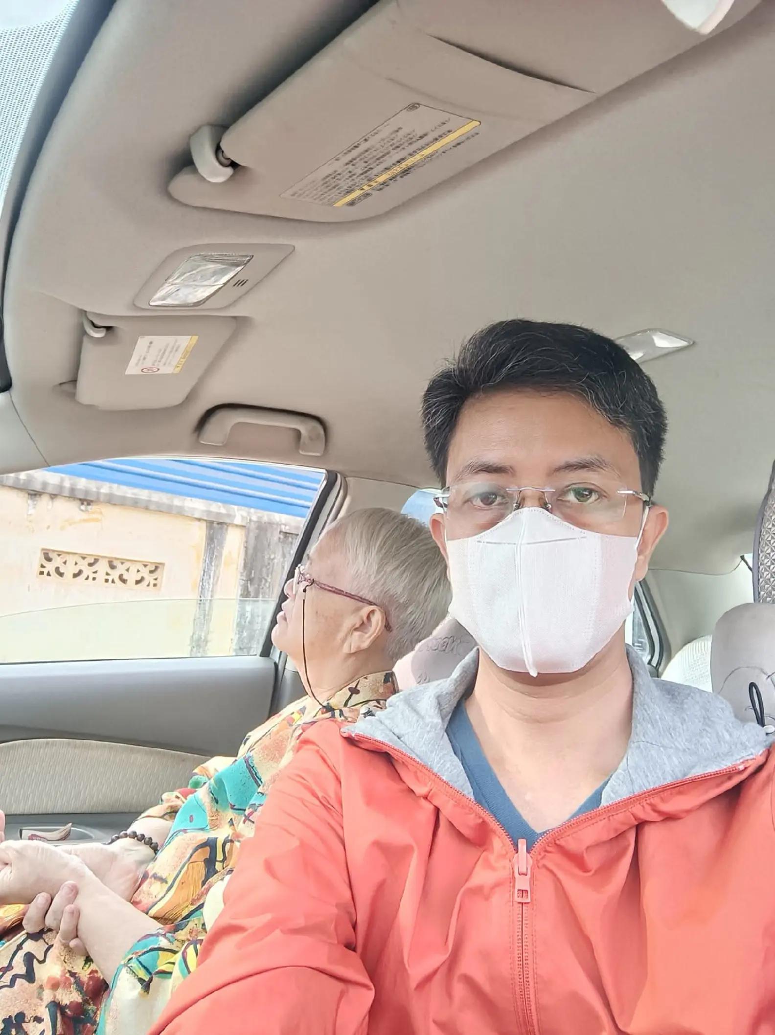 @Hninn Khar