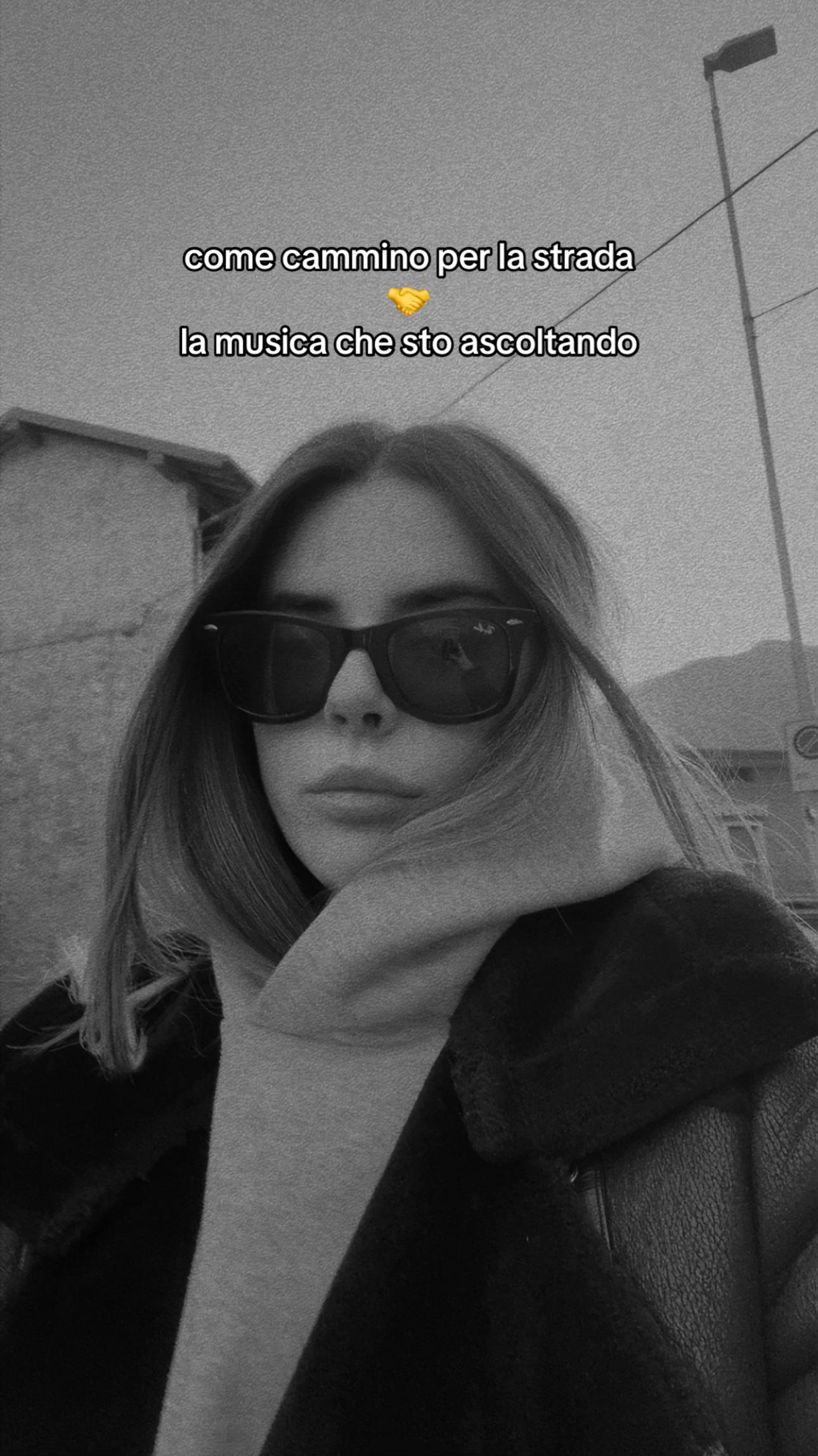 @_ianaavd_