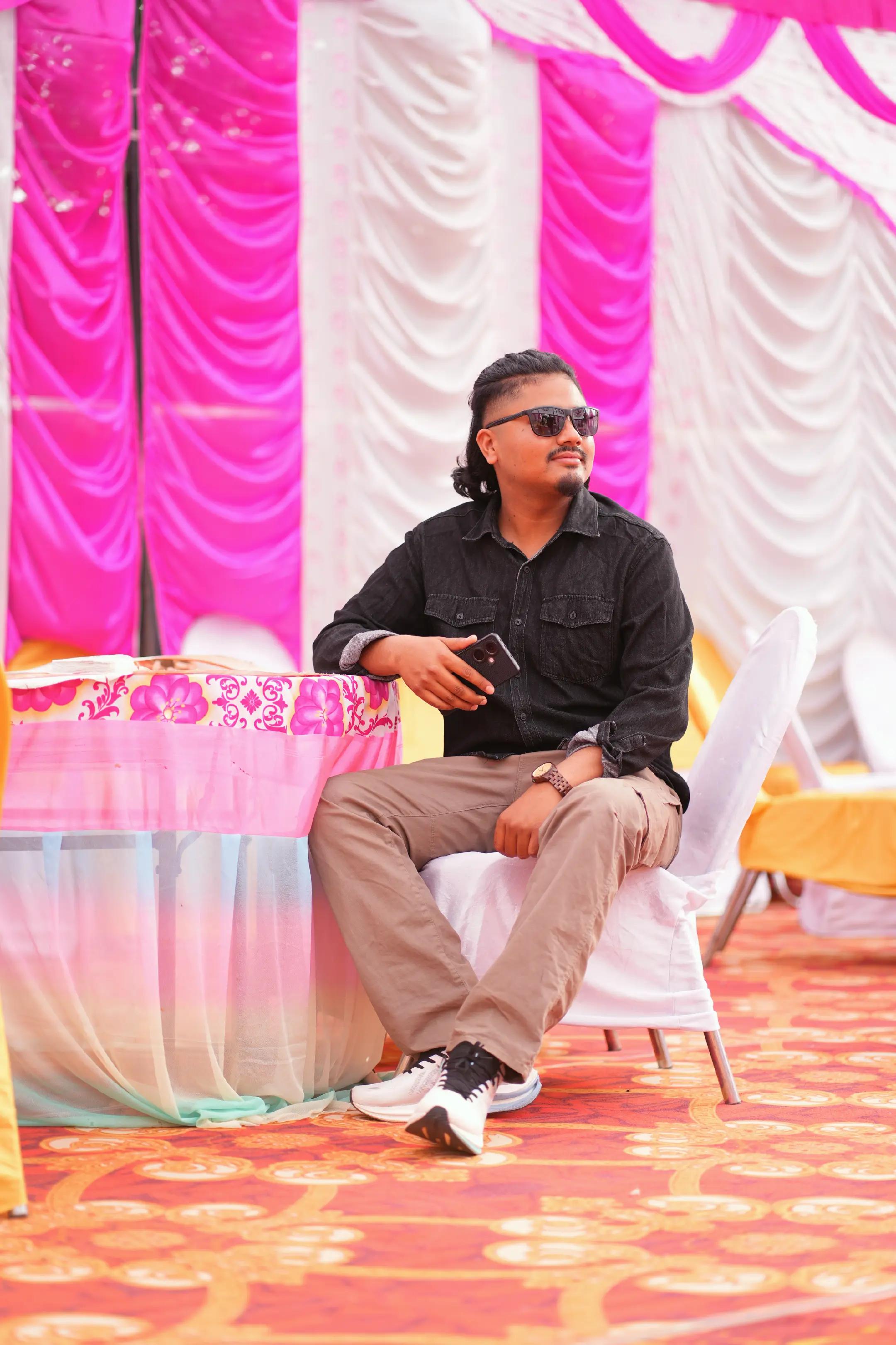 @आshmaan Yogi