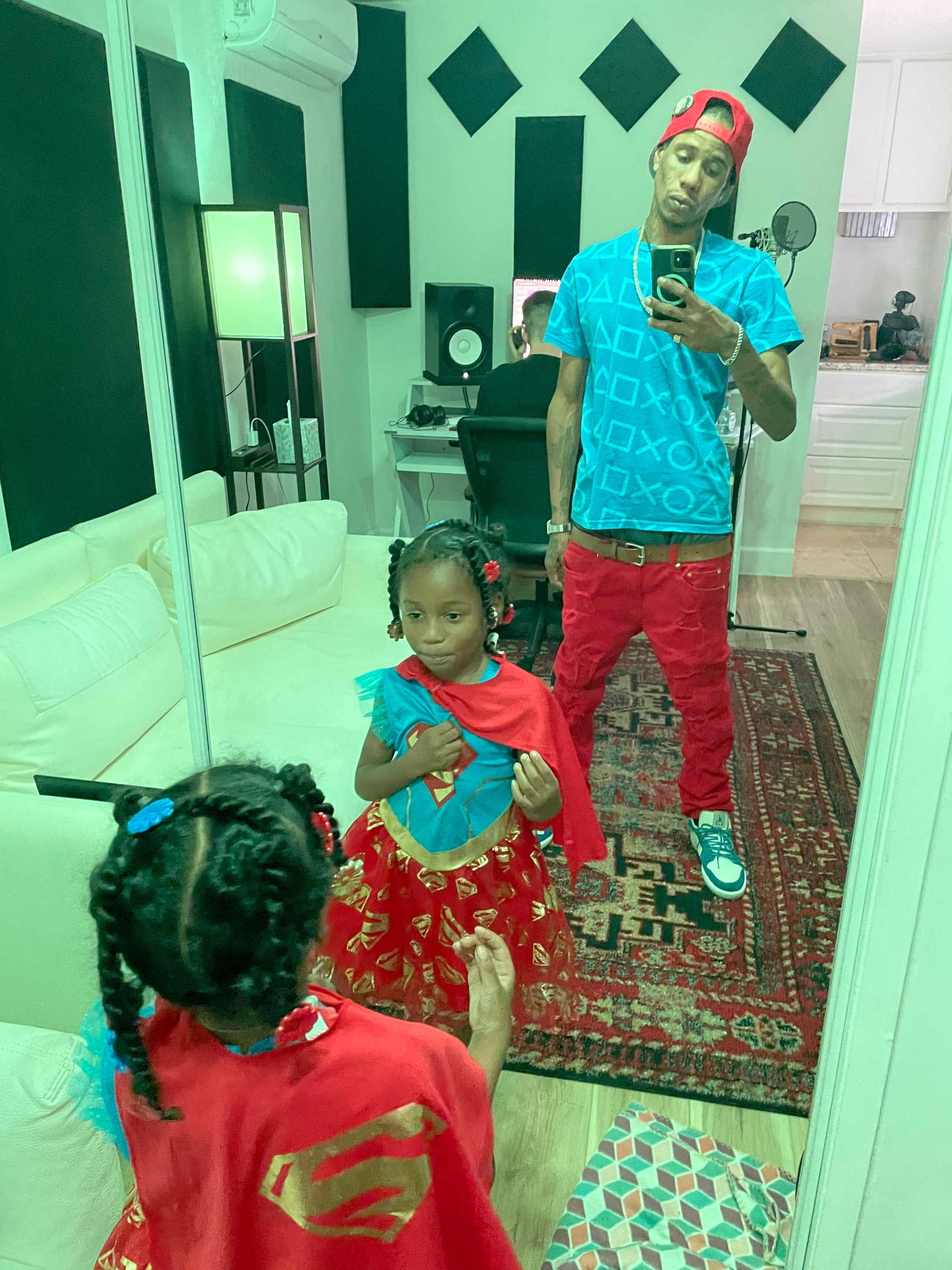 @LA Kavi 💫🥶🎁