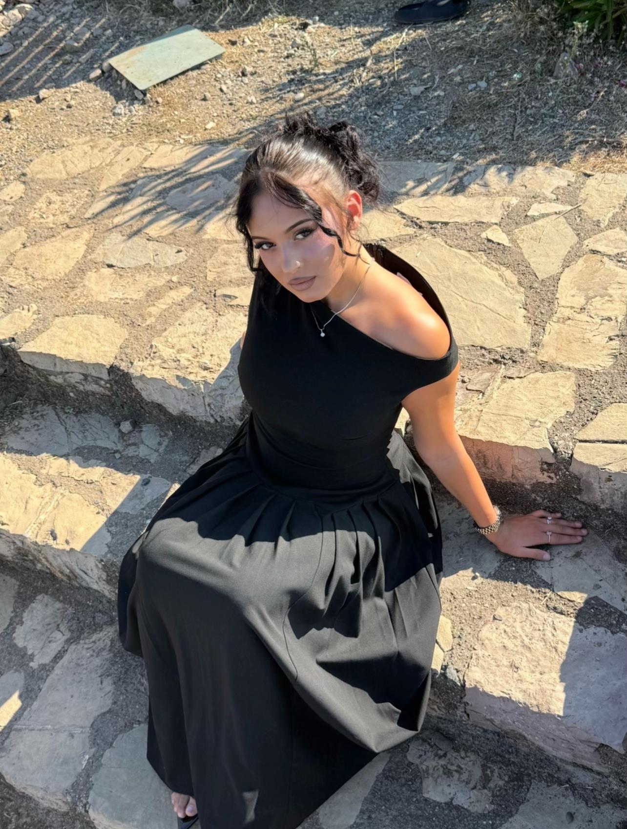 @Ela🧜🏻♀️